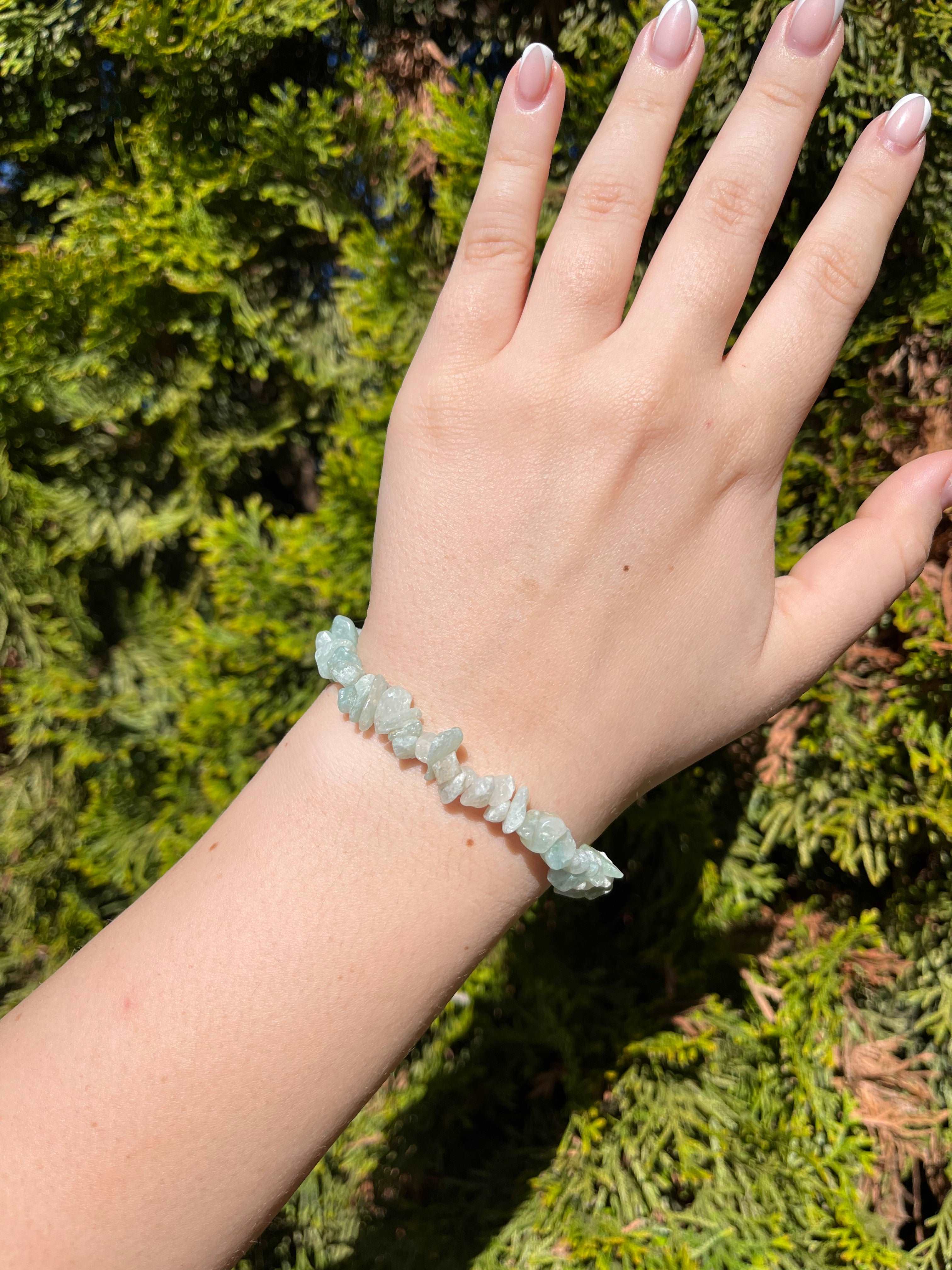 Armband aus Moosachat-Chipstone-Perlen - 10 Stück