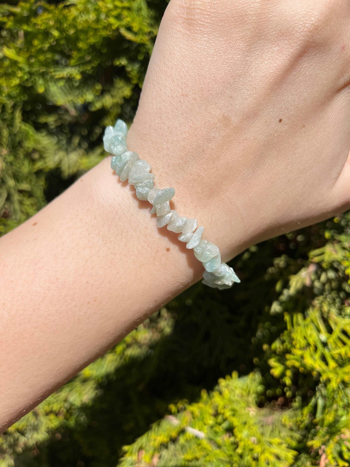 Armband aus Moosachat-Chipstone-Perlen - 10 Stück