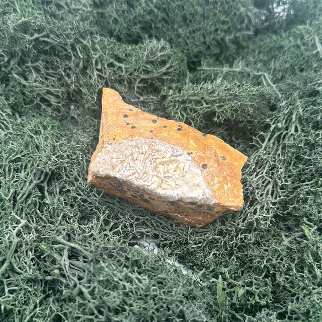 Baryt mit Cerussit auf Galenit (österreichische Alpen) (180g) - Stufe