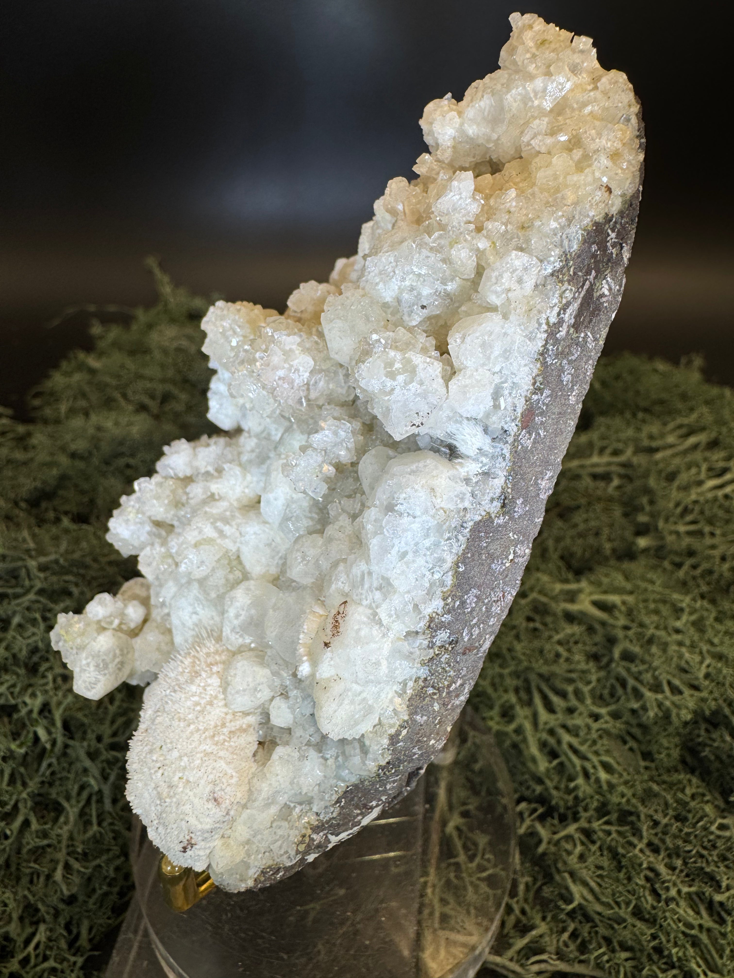 Okenit auf Apophyllit Cluster (Handstufe) aus Indien (212g) - sehr schöne Kristallbildung - crystal paradise