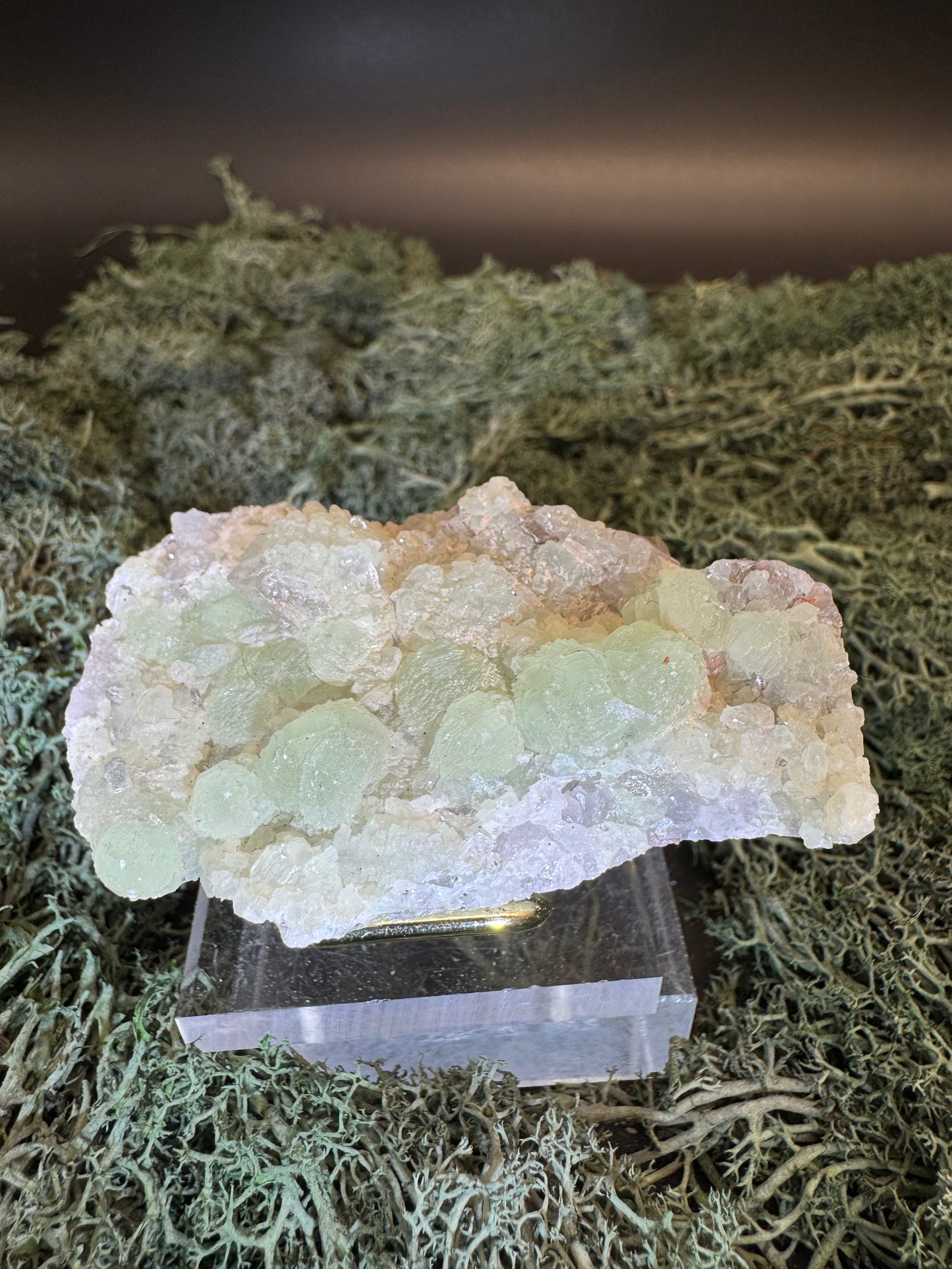 Prehnit und Quarz Handstufe aus Hubei, China (66g) - crystal paradise