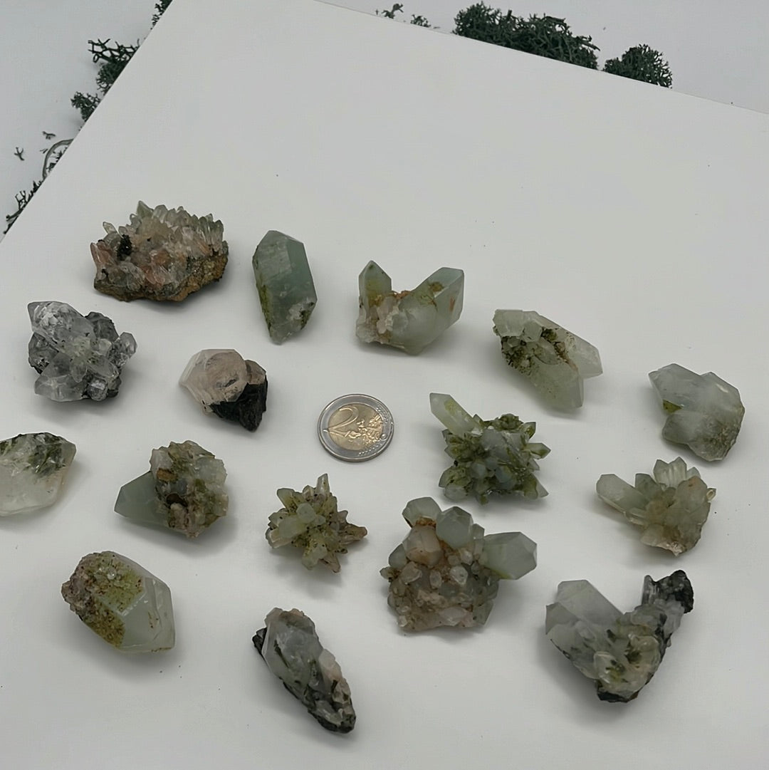 Epidot und Bergkristall aus der Türkei - kleinere schöne Stufen - crystal paradise