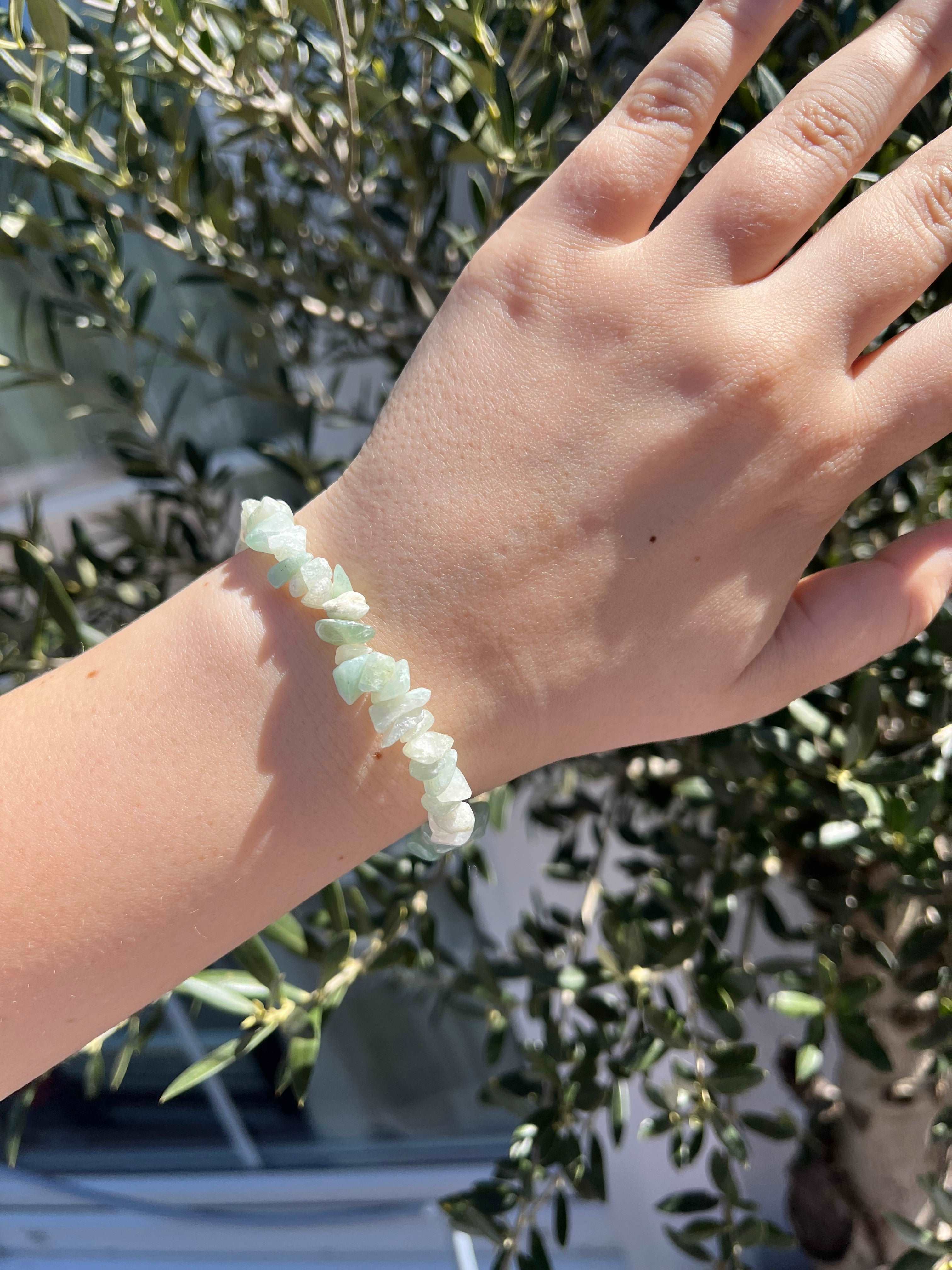 Armband aus Moosachat-Chipstone-Perlen - 10 Stück