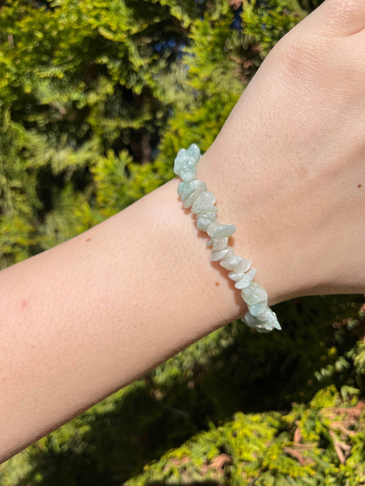 Armband aus Moosachat-Chipstone-Perlen - 10 Stück