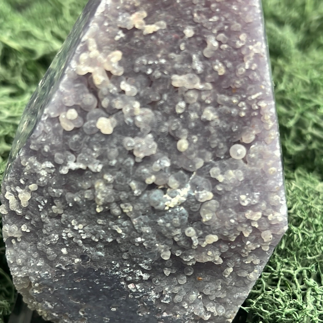 Trauben Achat Freeform aus Indonesien (234g) - schönes Violett in Obeliskenform - crystal paradise