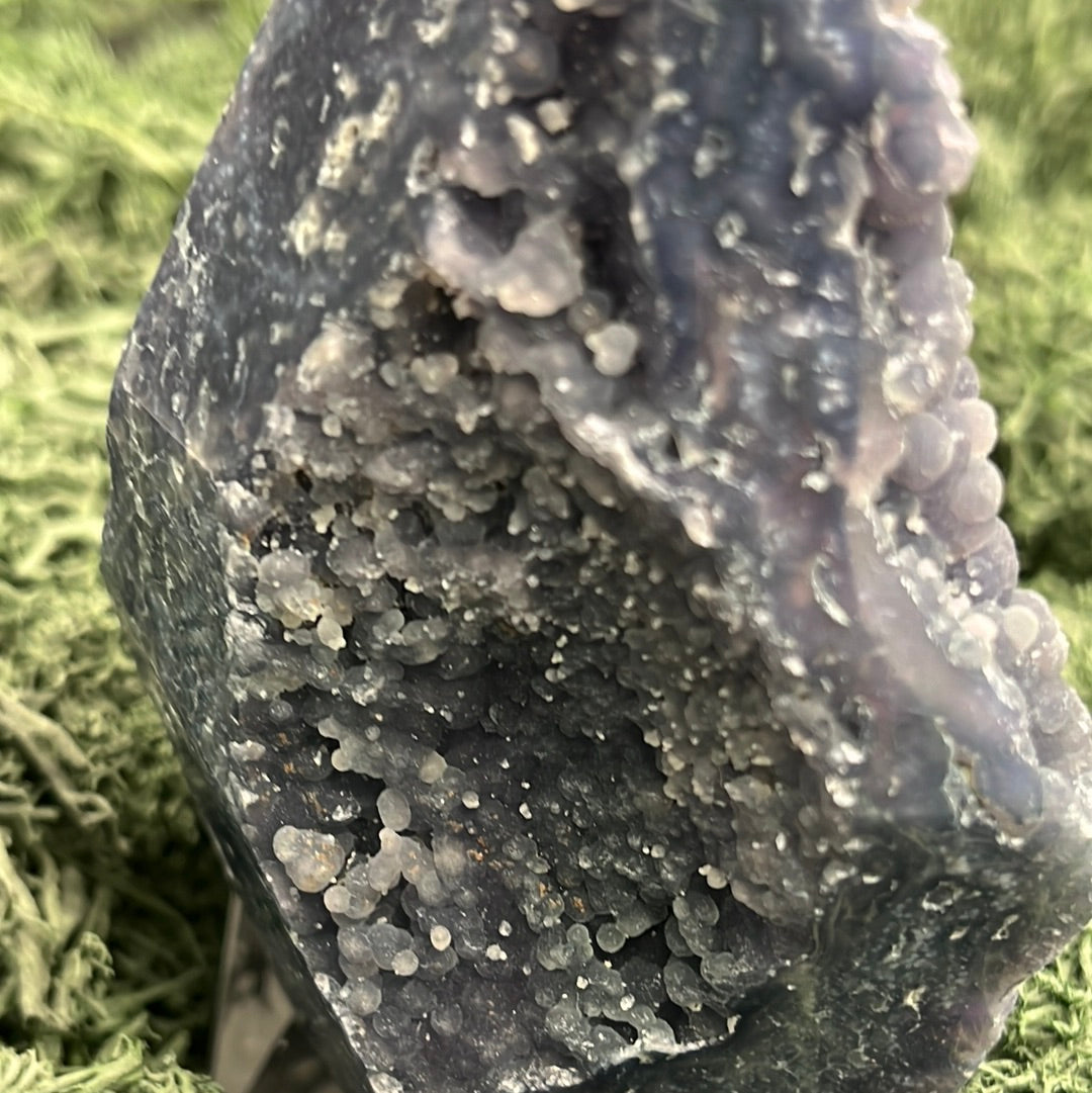 Trauben Achat Freeform aus Indonesien (302g) - schönes Violett mit Druzys von beiden Seiten - crystal paradise