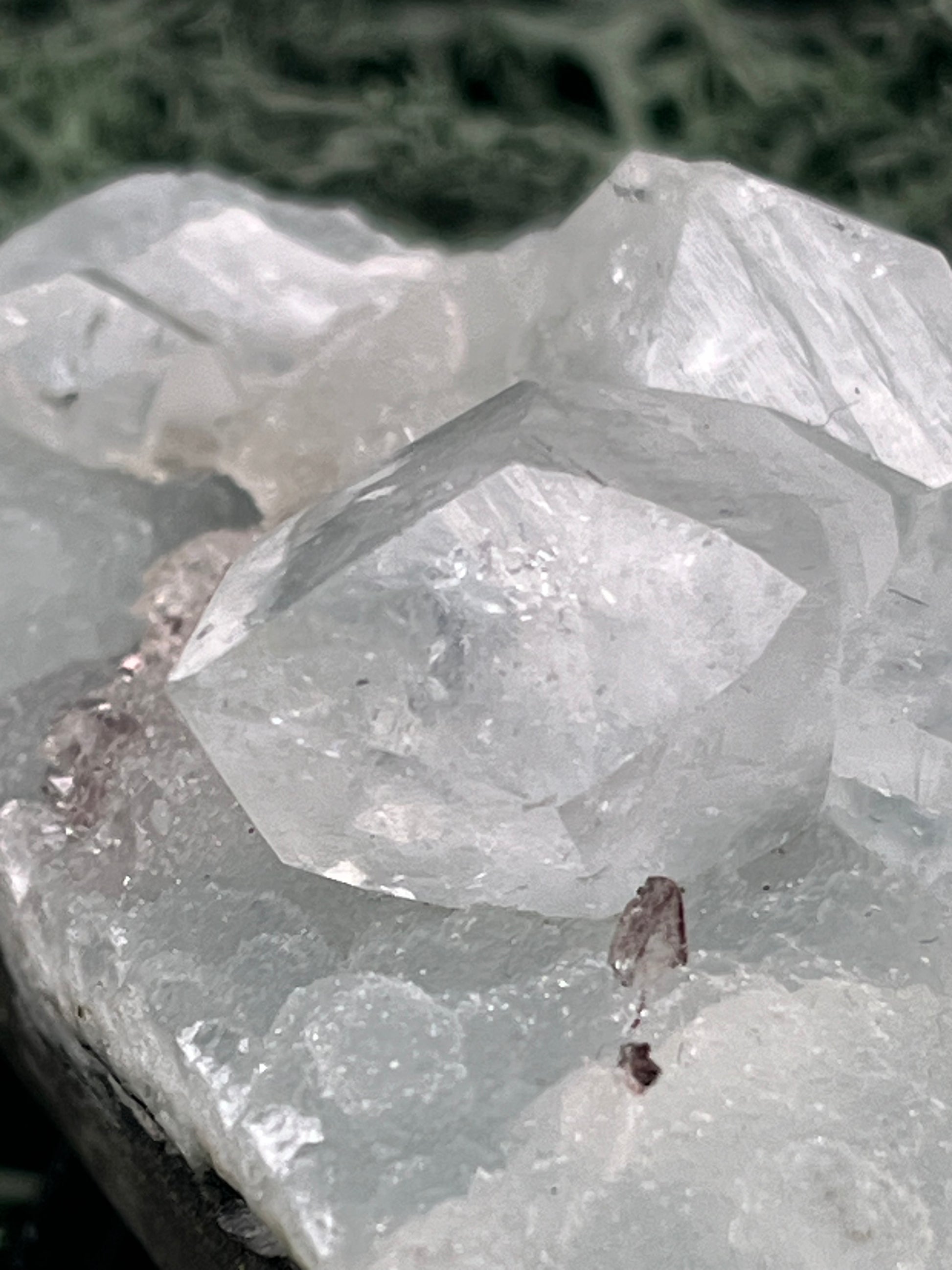 Apophyllit Stufe aus Indien (126g) - schöne grosse Kristalle - crystal paradise