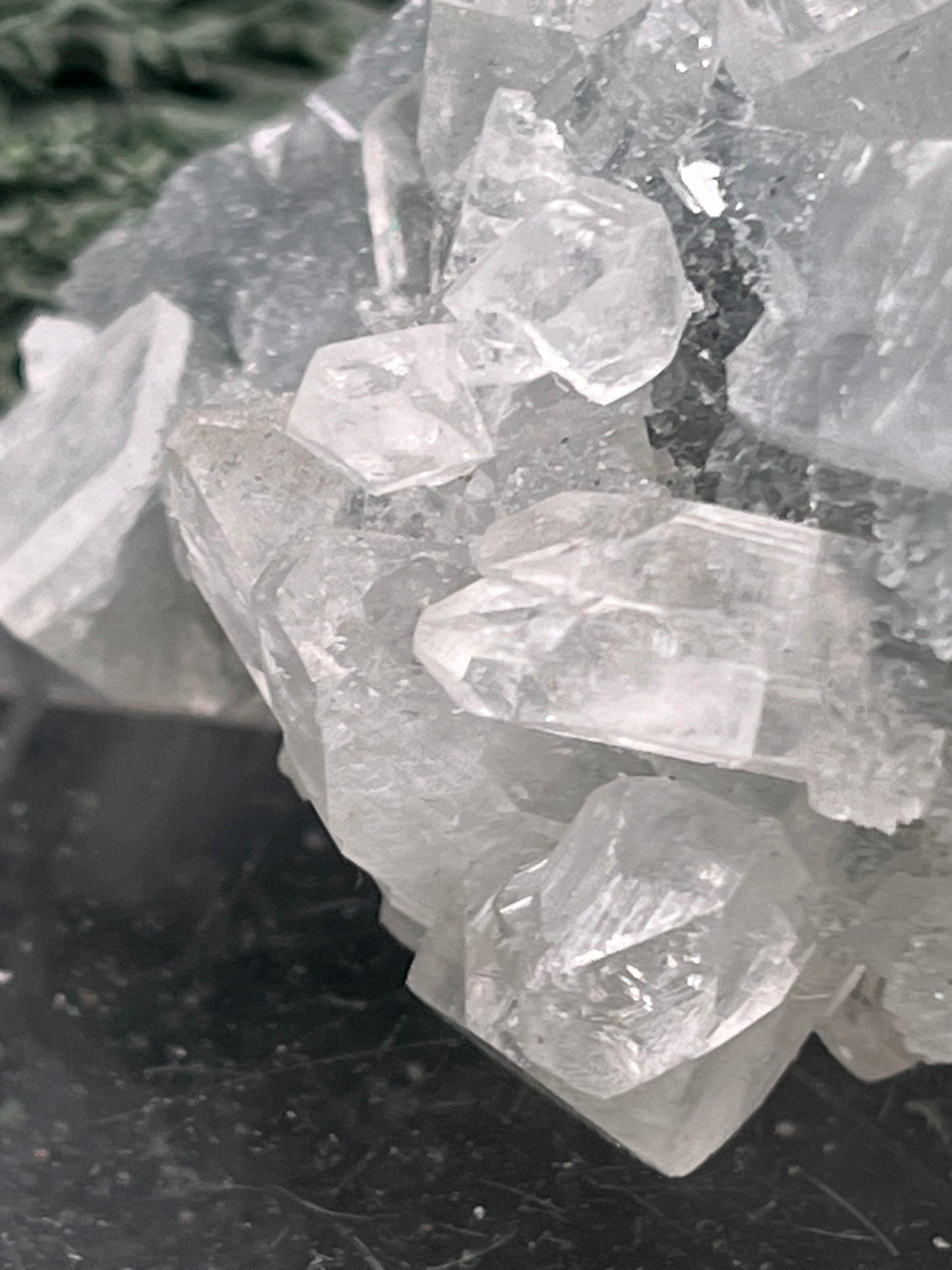 Apophyllit Stufe aus Indien (58g) - sehr schöne grosse Kristalle gut angeordnet - crystal paradise