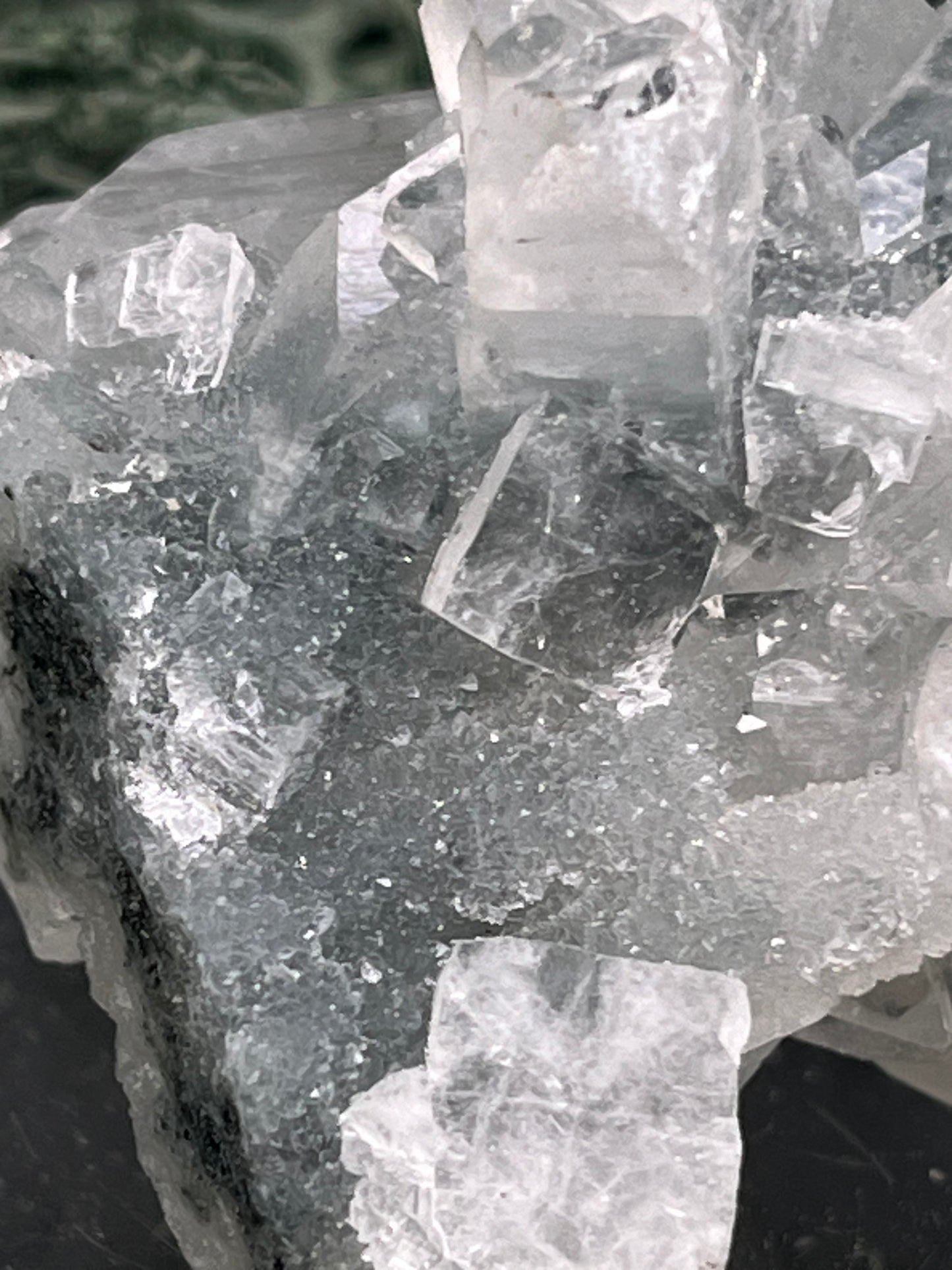 Apophyllit Stufe aus Indien (58g) - sehr schöne grosse Kristalle gut angeordnet - crystal paradise