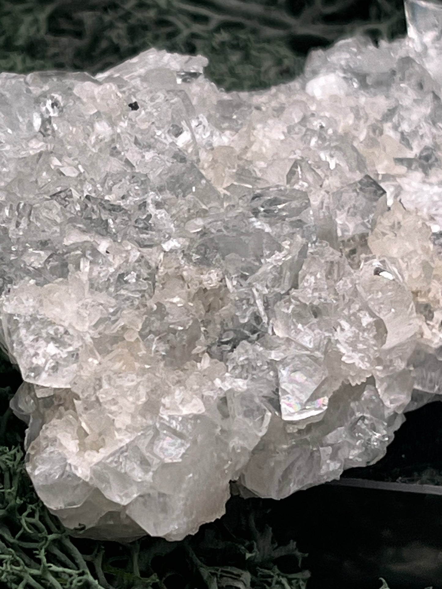 Apophyllit Stufe aus Indien (127g) - viele Kristalle - crystal paradise