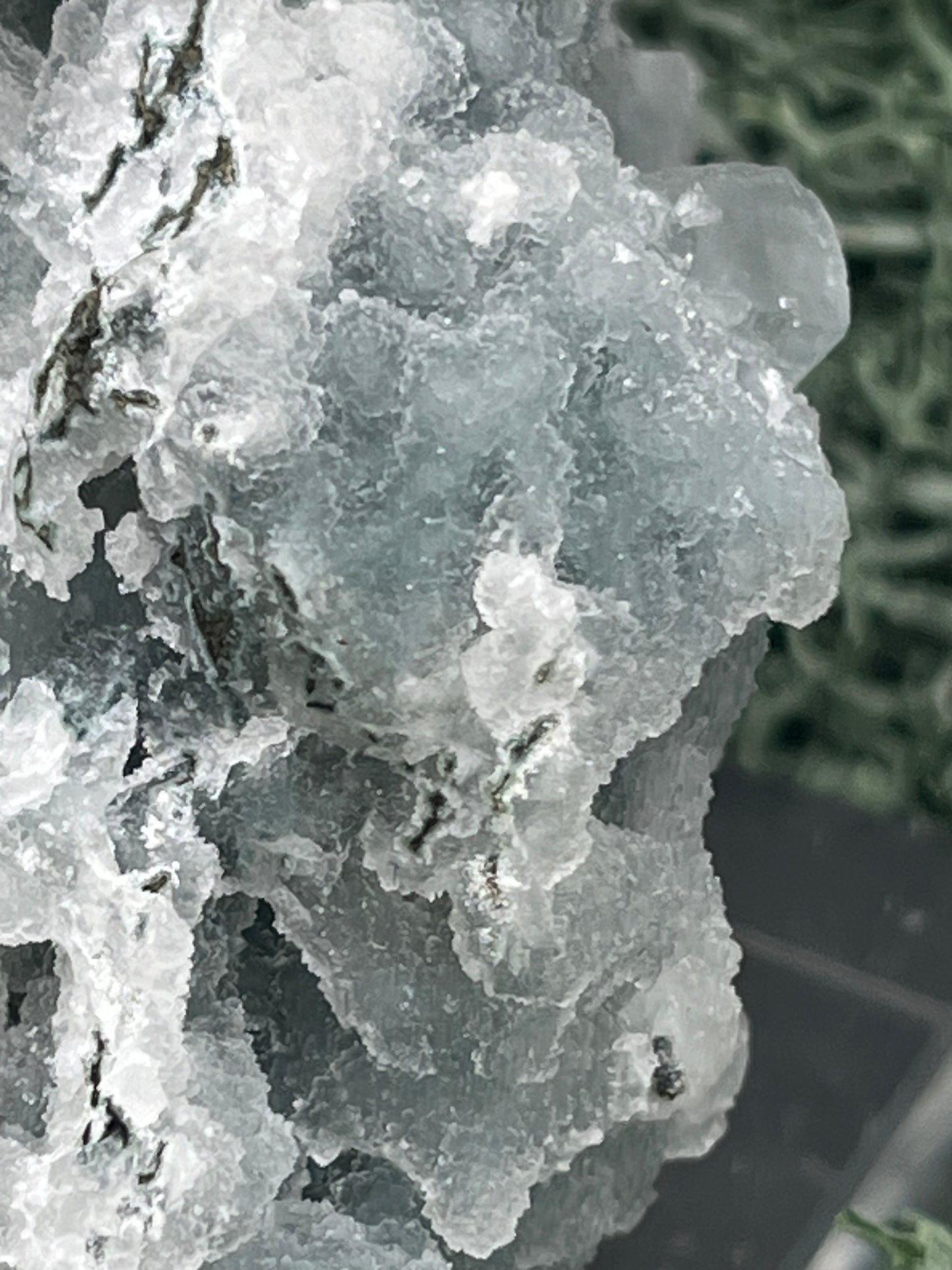 Apophyllit Stufe aus Indien (133g) - schöne Kristalle mit Sugar Crystals auf allen Seiten - crystal paradise