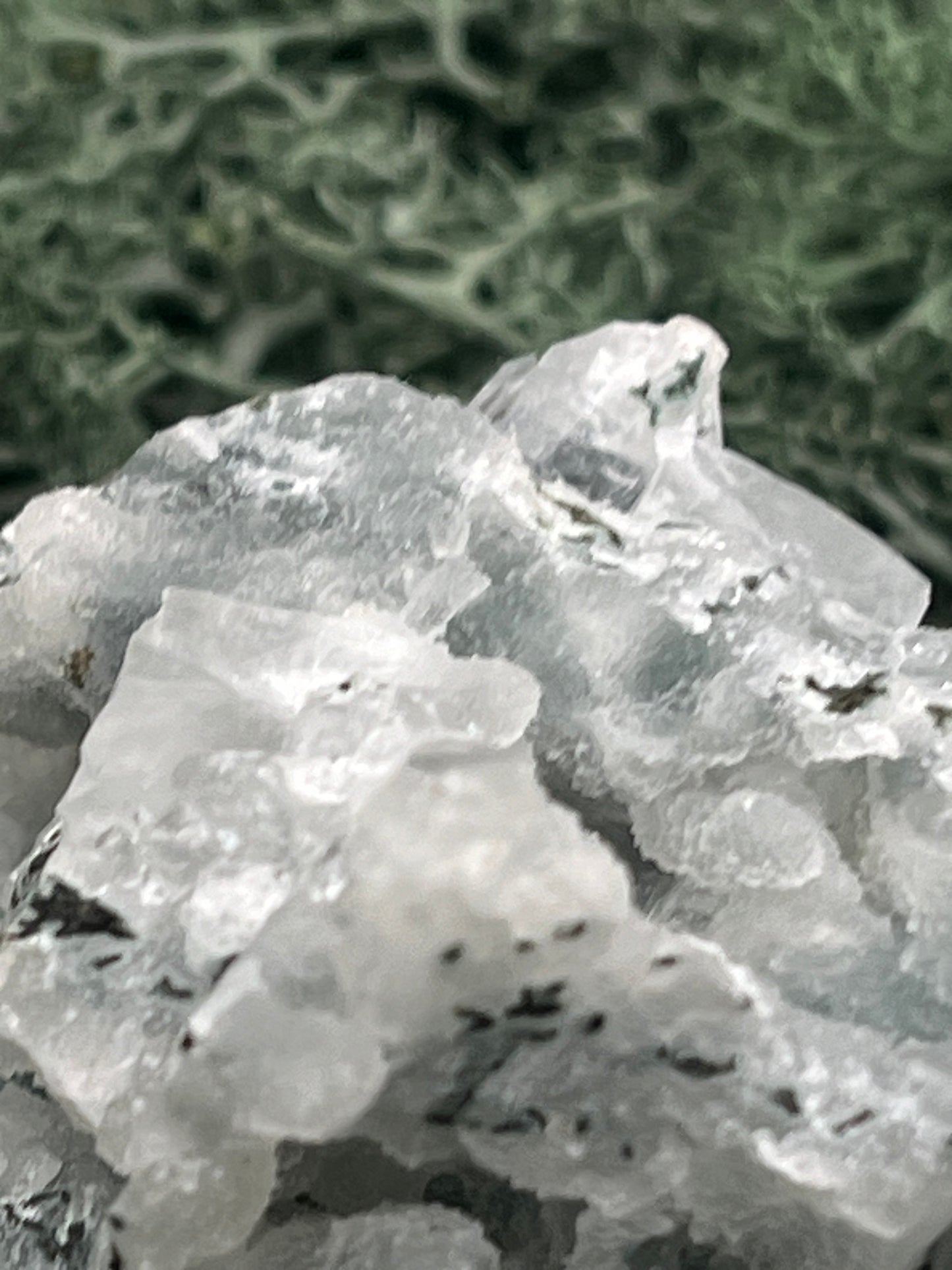 Apophyllit Stufe aus Indien (133g) - schöne Kristalle mit Sugar Crystals auf allen Seiten - crystal paradise