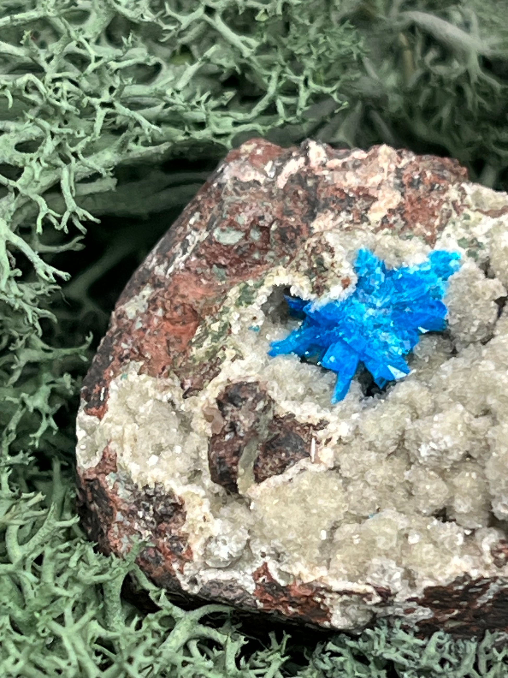 Canvansit auf Stilbit aus Poonah Indien - Stufe - 1 Stück - crystal paradise