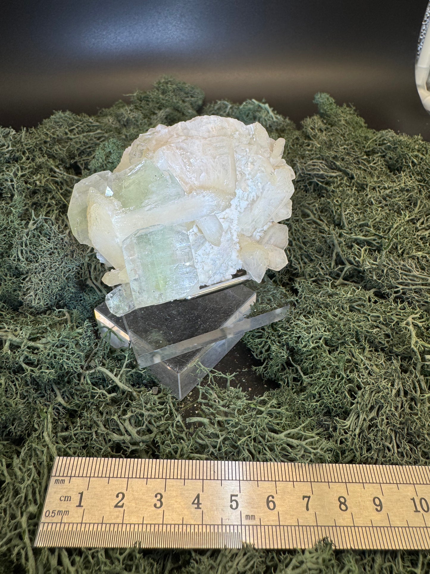 Grüner Apophyllit mit Stilbit Cluster aus Maharashtra, Nashik pune, Indien (193g)