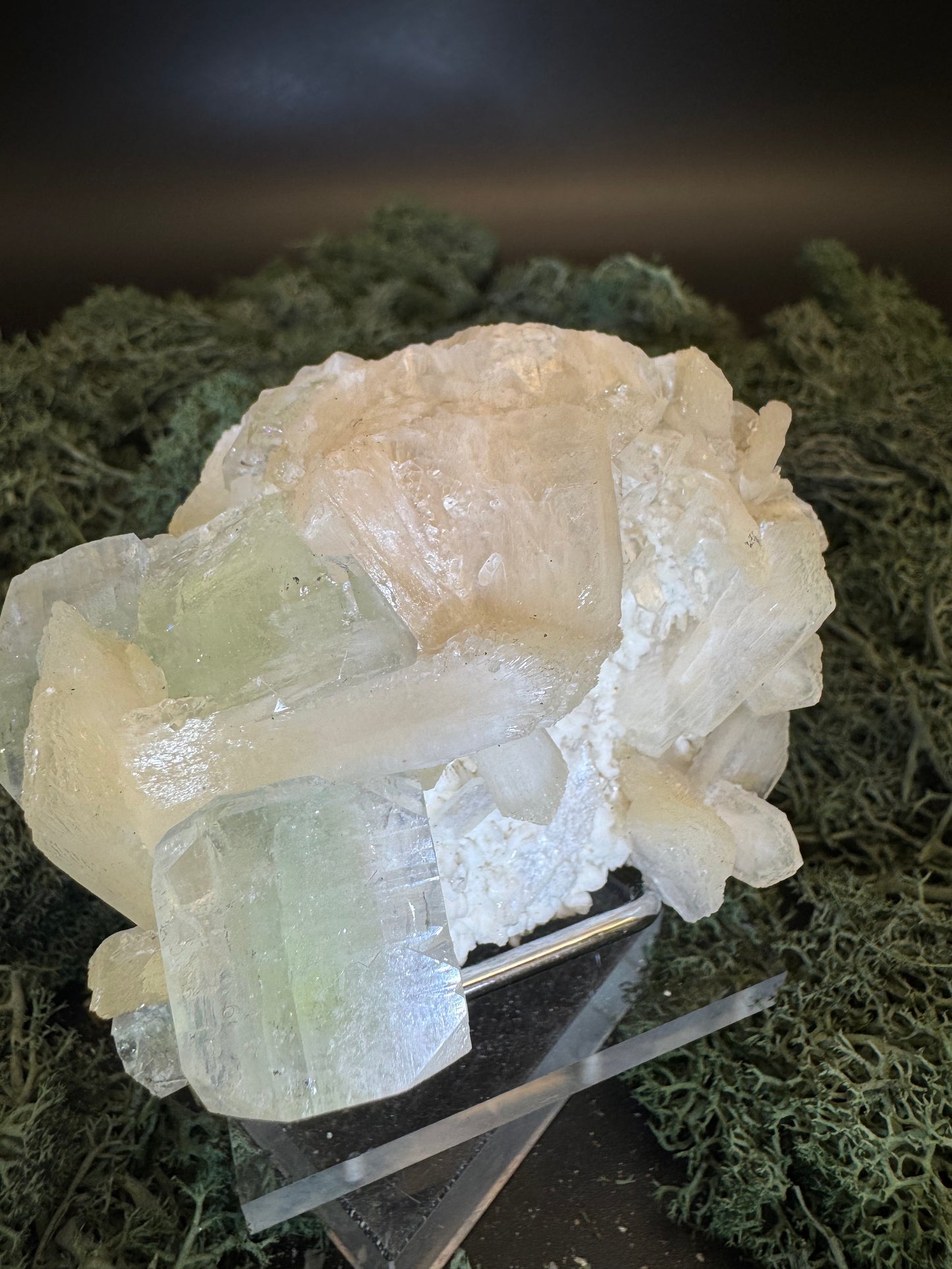 Grüner Apophyllit mit Stilbit Cluster aus Maharashtra, Nashik pune, Indien (193g)