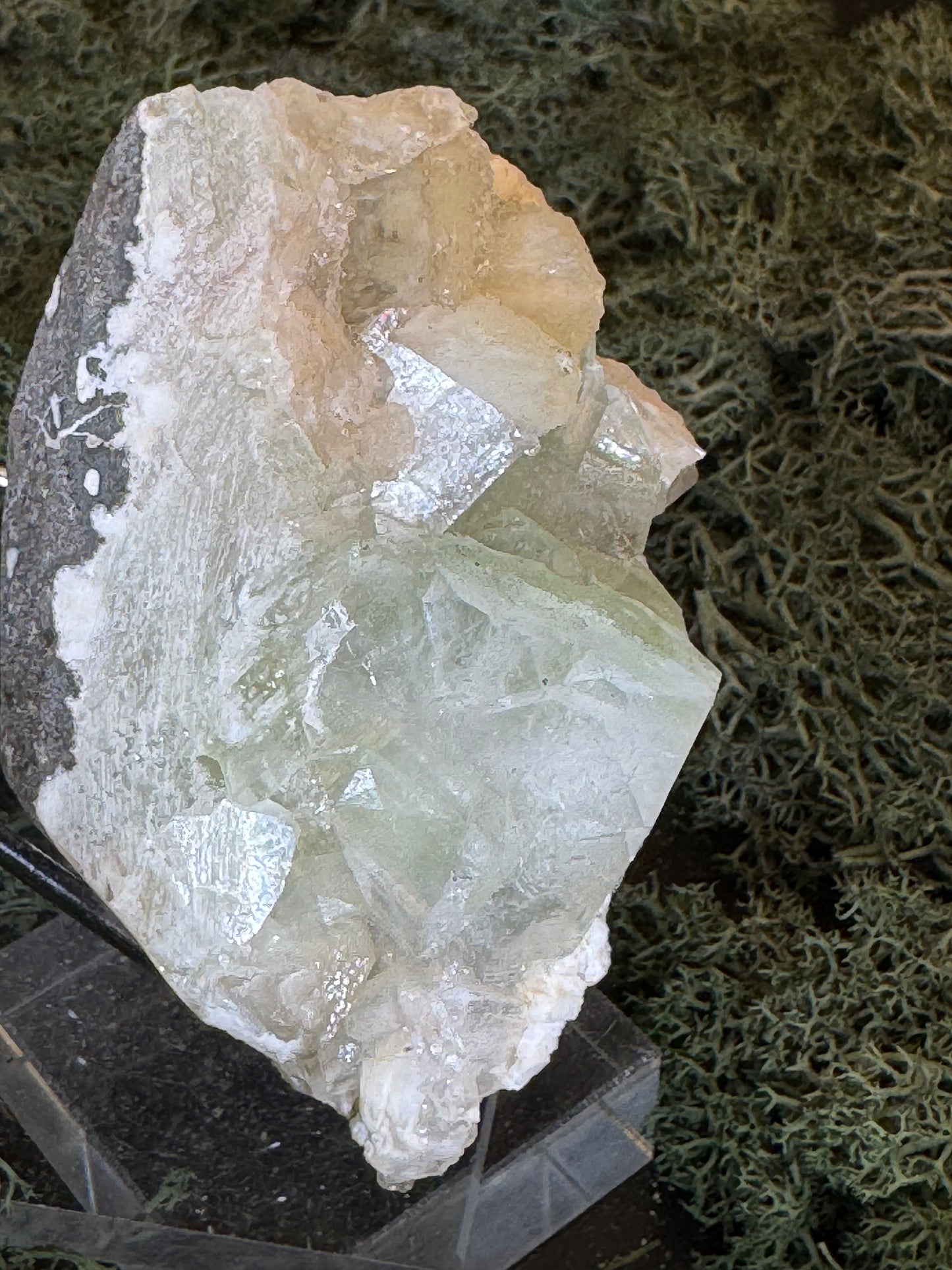 Grüner Apophyllit mit Stilbit Cluster aus Maharashtra, Nashik pune, Indien (219g) - crystal paradise