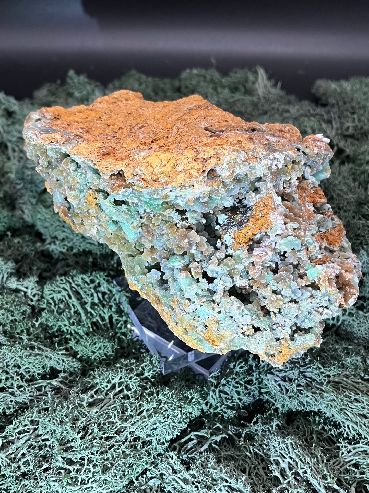 Smithsonit aus Indonesien (1123g) - XXL Stufe - glitzende grüne Kristalle in Trauenform - crystal paradise