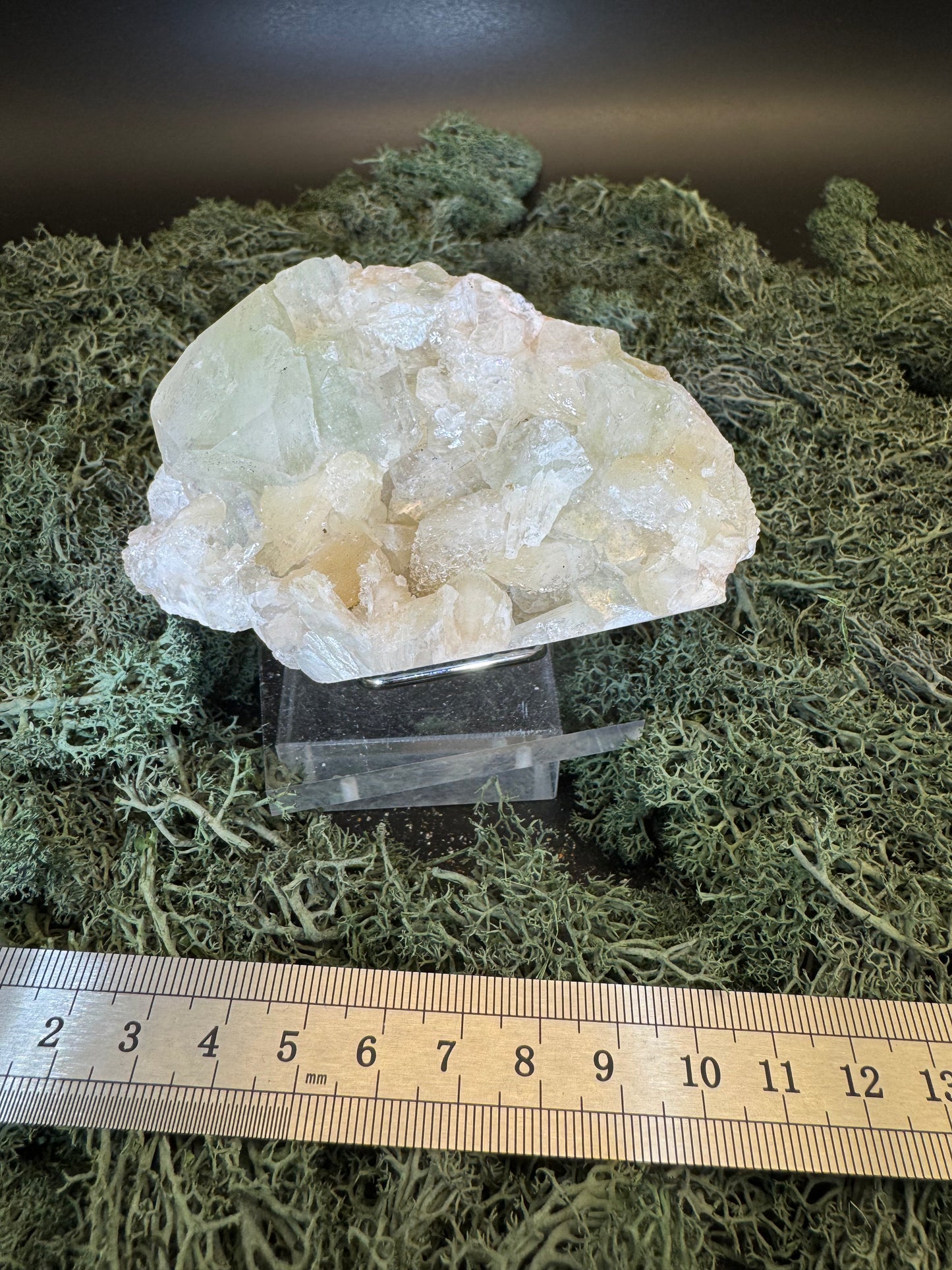 Grüner Apophyllit mit Stilbit Cluster aus Maharashtra, Nashik pune, Indien (212g) - crystal paradise