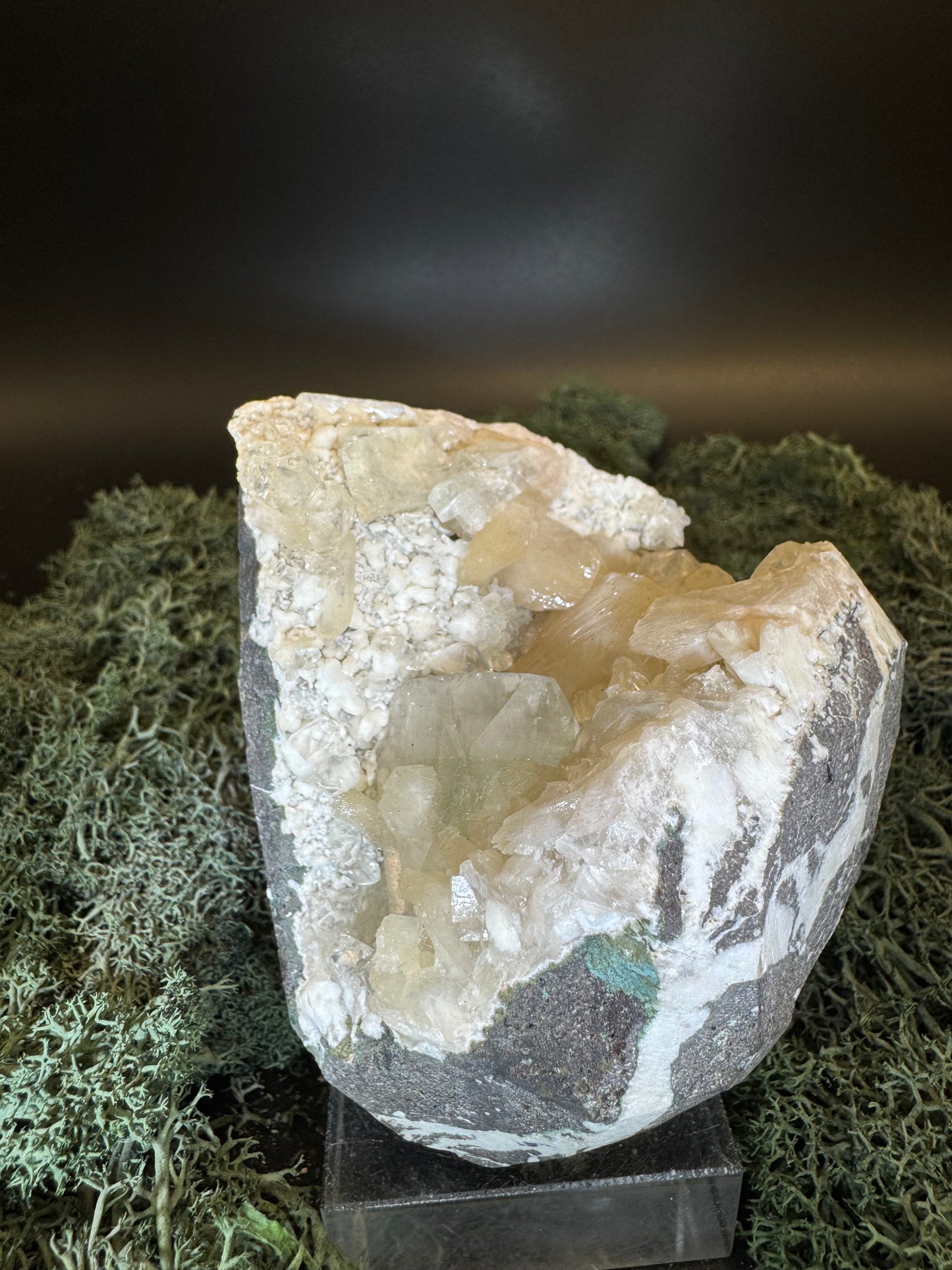 Apophyllite Stilbite Cluster from India (78g)