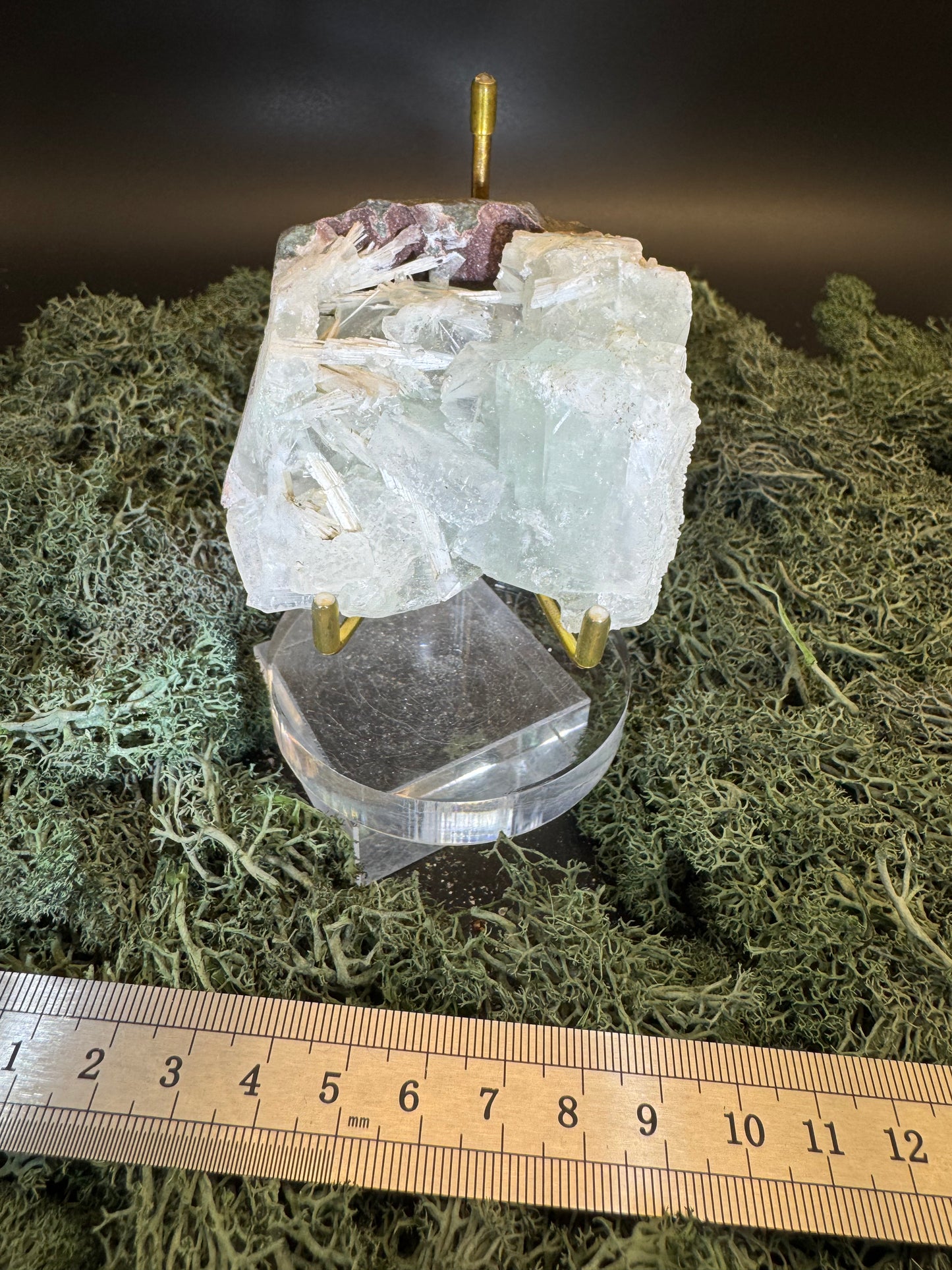 Grüner Apophyllit mit Hevlandit Cluster aus Maharashtra, Nashik pune, Indien (234g) - crystal paradise