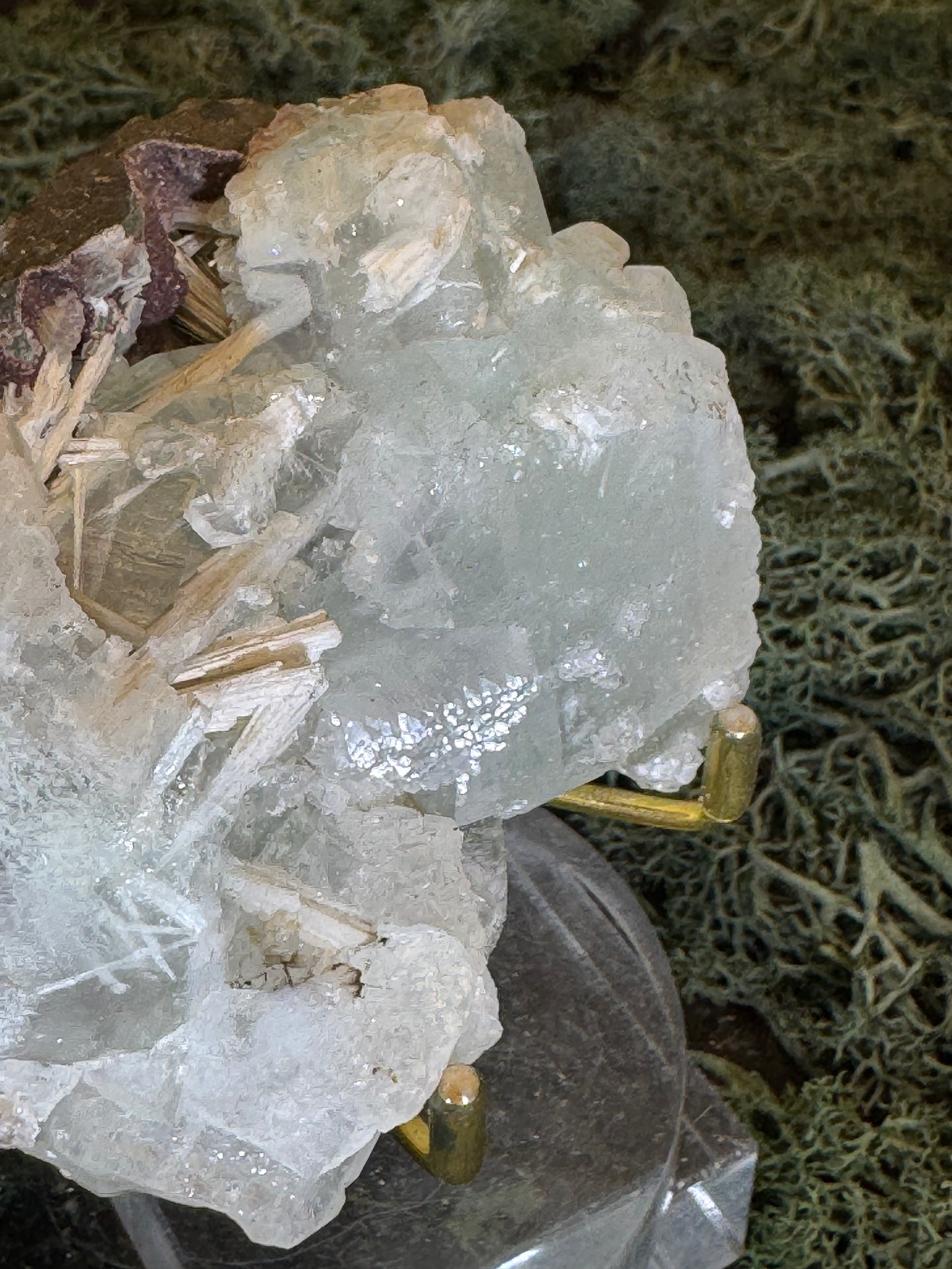 Grüner Apophyllit mit Hevlandit Cluster aus Maharashtra, Nashik pune, Indien (234g) - crystal paradise