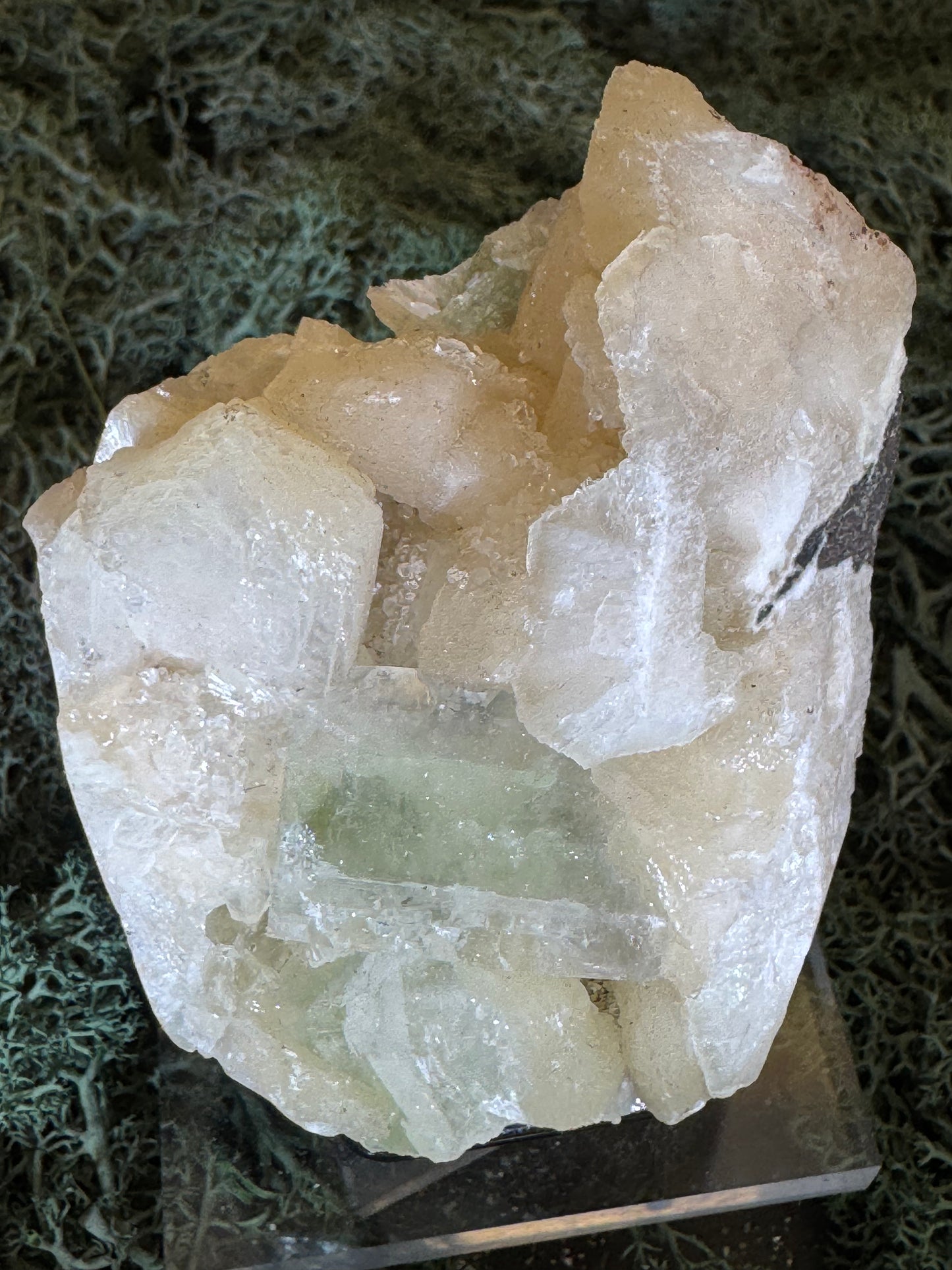 Grüner Apophyllit mit Stilbit Cluster aus Maharashtra, Nashik pune, Indien (210g) - crystal paradise