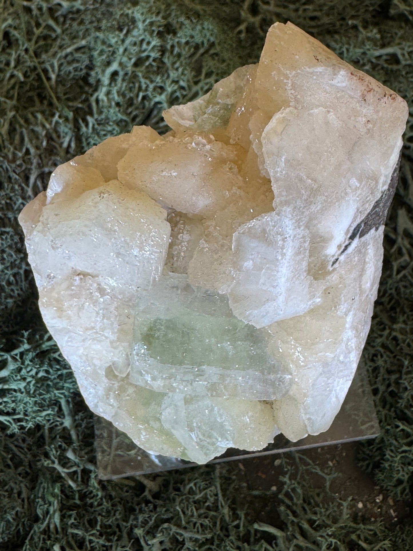Grüner Apophyllit mit Stilbit Cluster aus Maharashtra, Nashik pune, Indien (210g) - crystal paradise