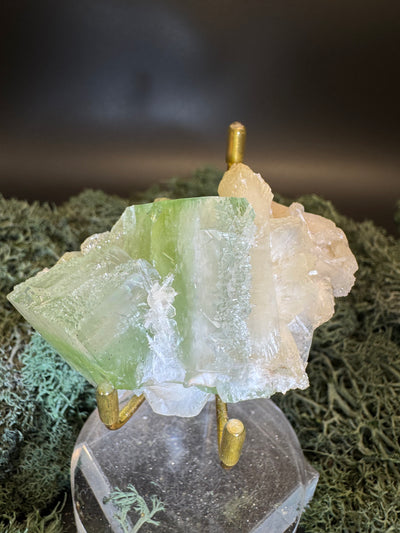 Grüner Apophyllit mit Stilbit Cluster aus Maharashtra, Nashik pune, Indien (103g) - intensives grün - crystal paradise