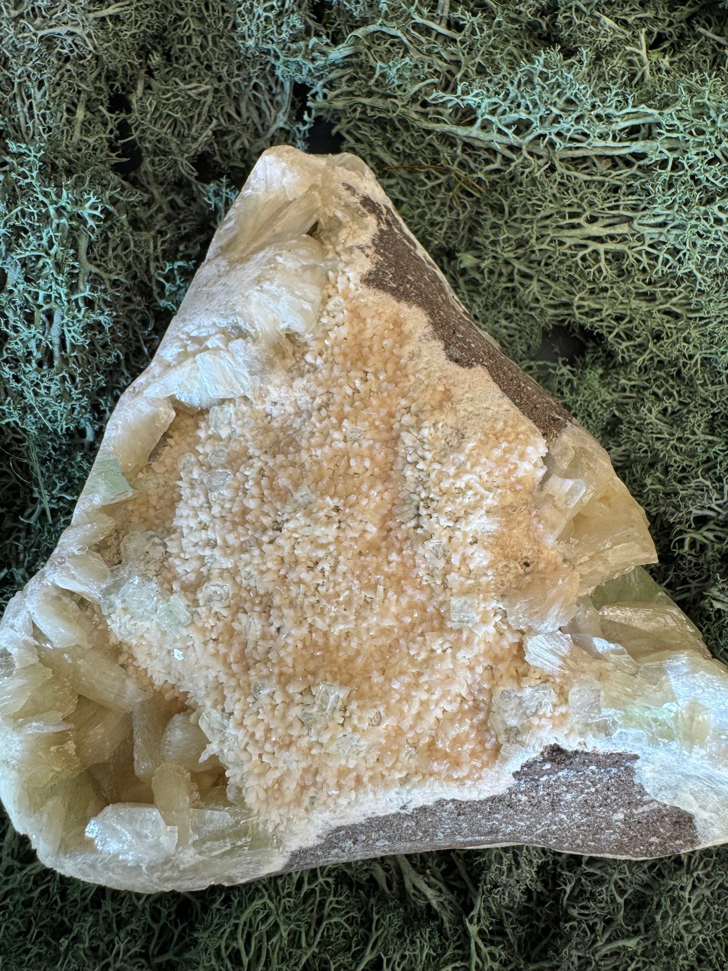 Grüner Apophyllit mit Stilbit Cluster aus Maharashtra, Nashik pune, Indien (966g) - crystal paradise
