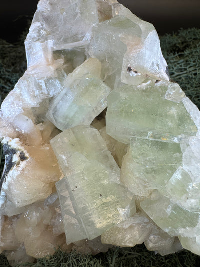 Grüner Apophyllit mit Stilbit Cluster aus Maharashtra, Nashik pune, Indien (1063g) - große Kristalle - crystal paradise