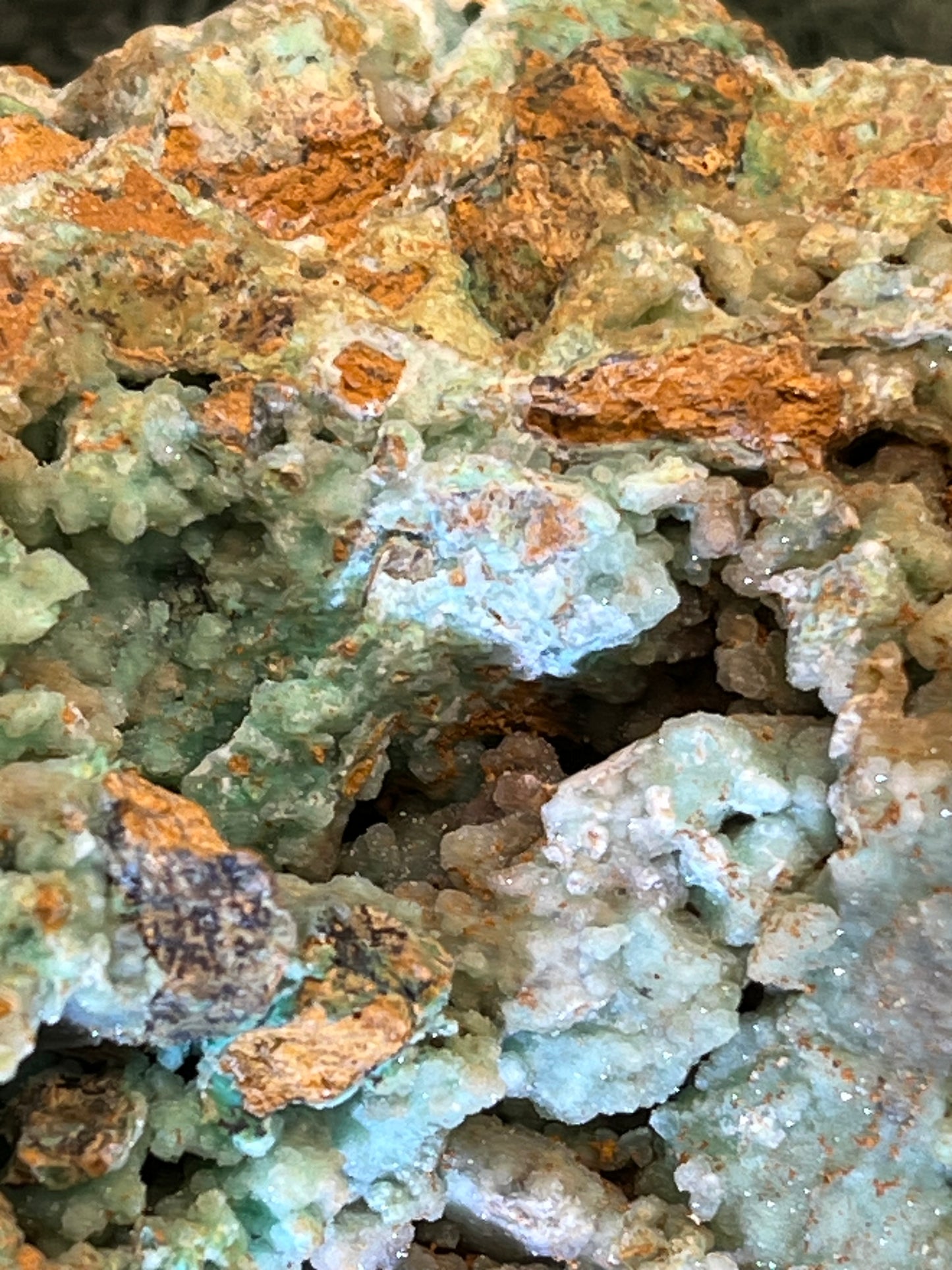 Smithsonit aus Indonesien (842g) - XXL Stufe - glitzernde grüne Kristalle - crystal paradise