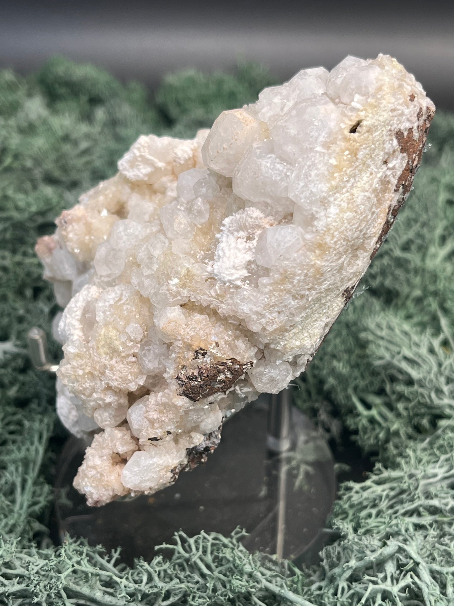 Okenit auf Apophyllit Cluster (Handstufe) aus Indien (241g) - sehr schöne Kristallbildung - crystal paradise