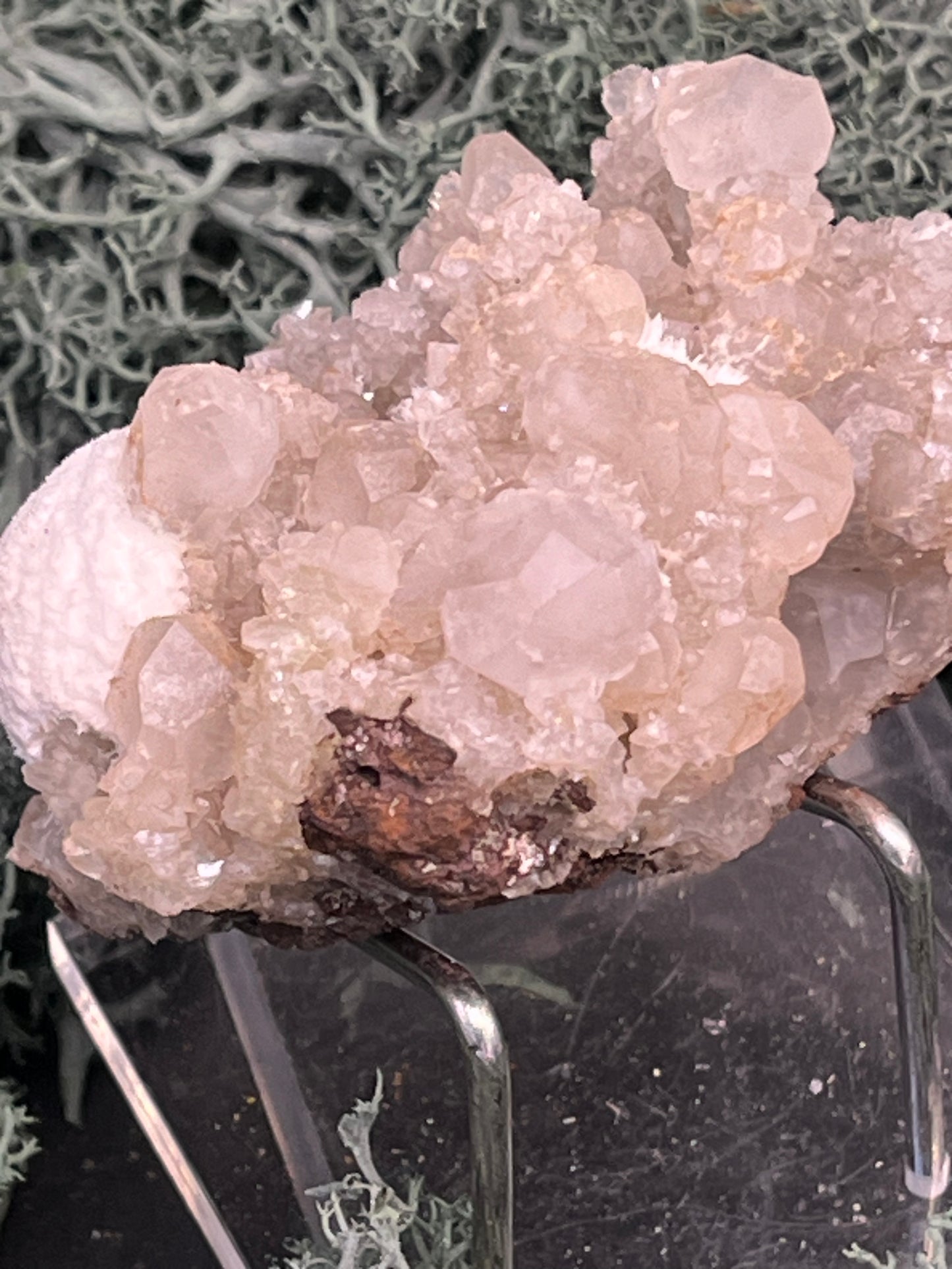 Okenit auf Apophyllit Cluster (Stufe) aus Indien (88g) - sehr schöne Kristallbildungen - crystal paradise