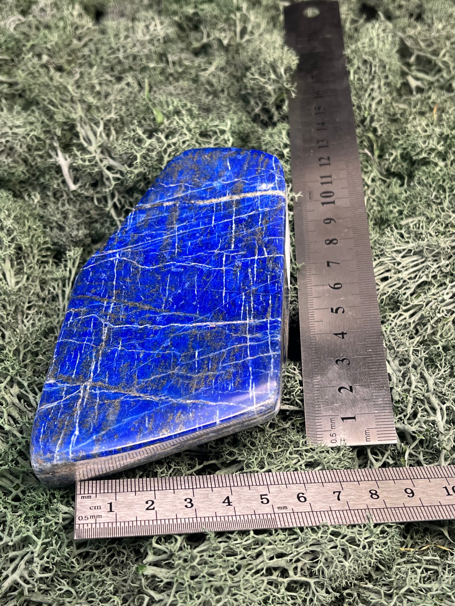 Lapis Lazuli Freeform poliert aus Afghansitan (564g) - intensives blau schön gemustert - crystal paradise