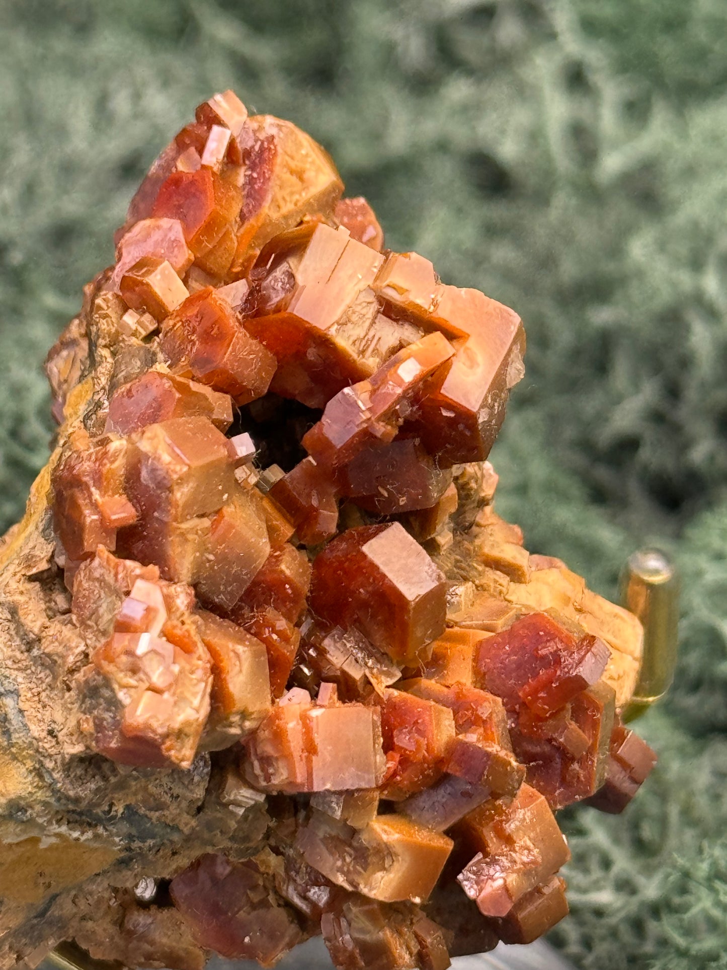 Vanadenit Stufe aus Marokko (200g) - super schöne große rote Kristalle - crystal paradise