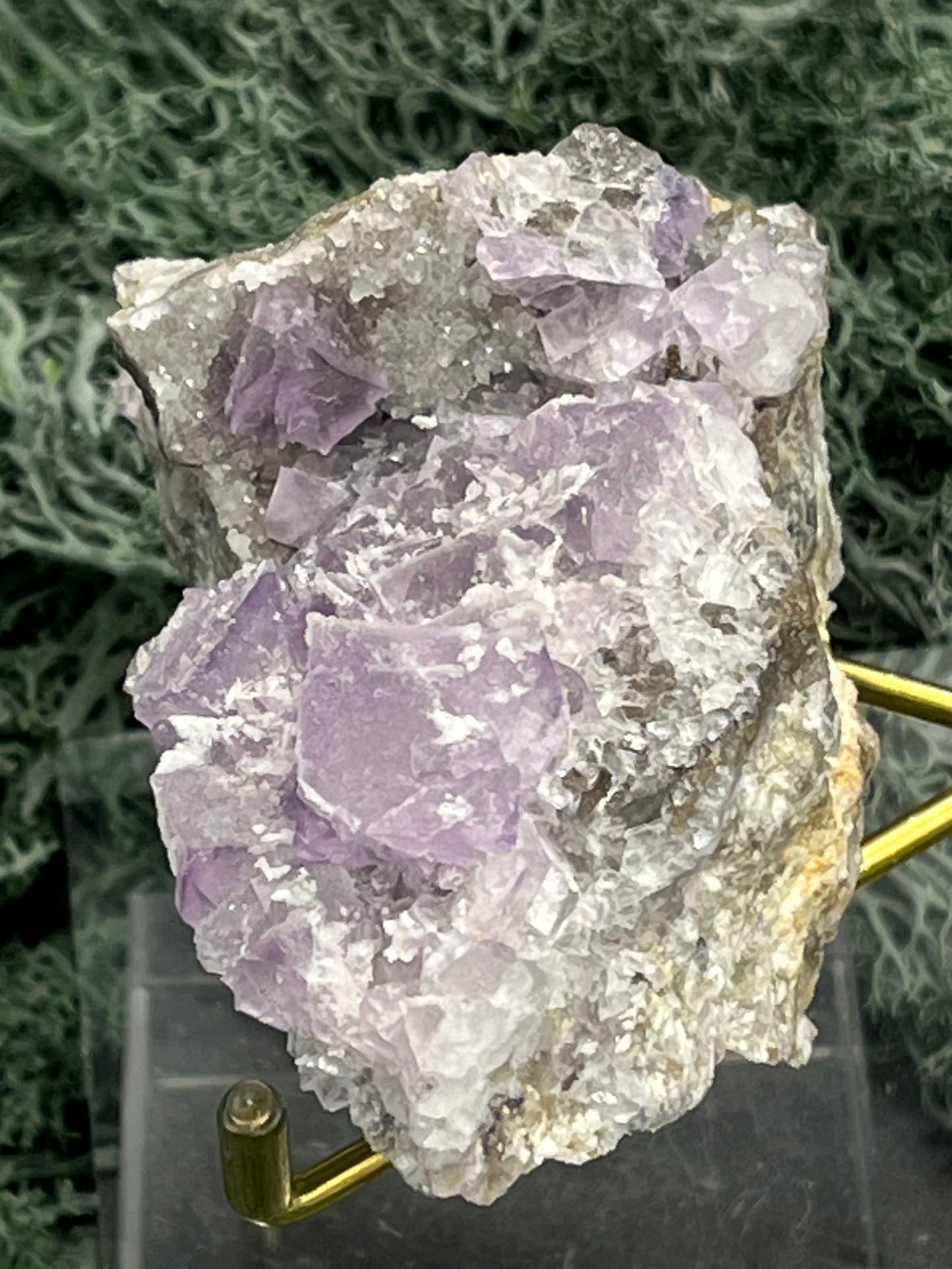Violetter Fluorit aus Mexiko (114g) - Handstufe - crystal paradise