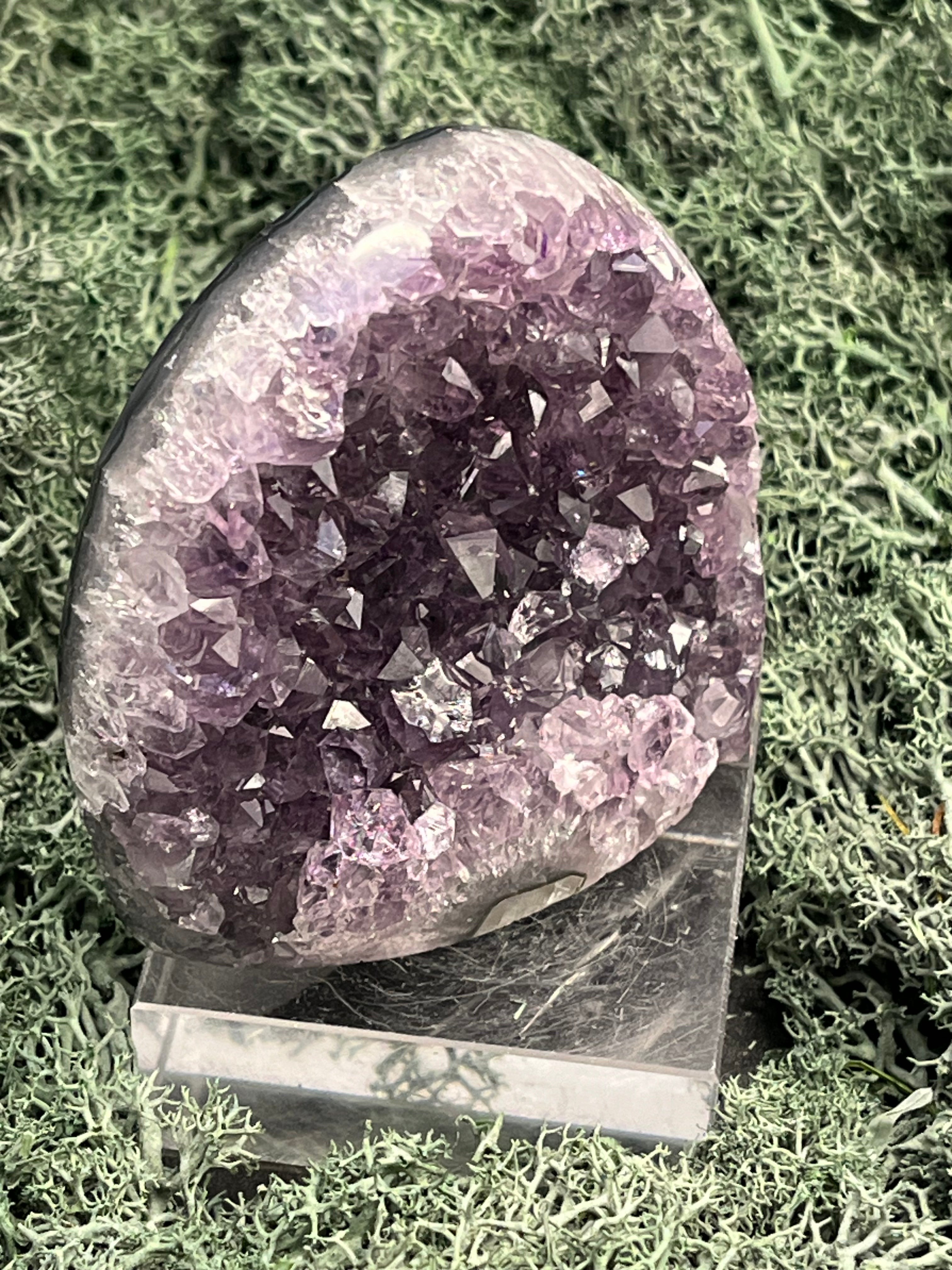 Achatisierte Amethyst Druse aus Uruguay (168g) - schöne dunkle Kristalle - crystal paradise