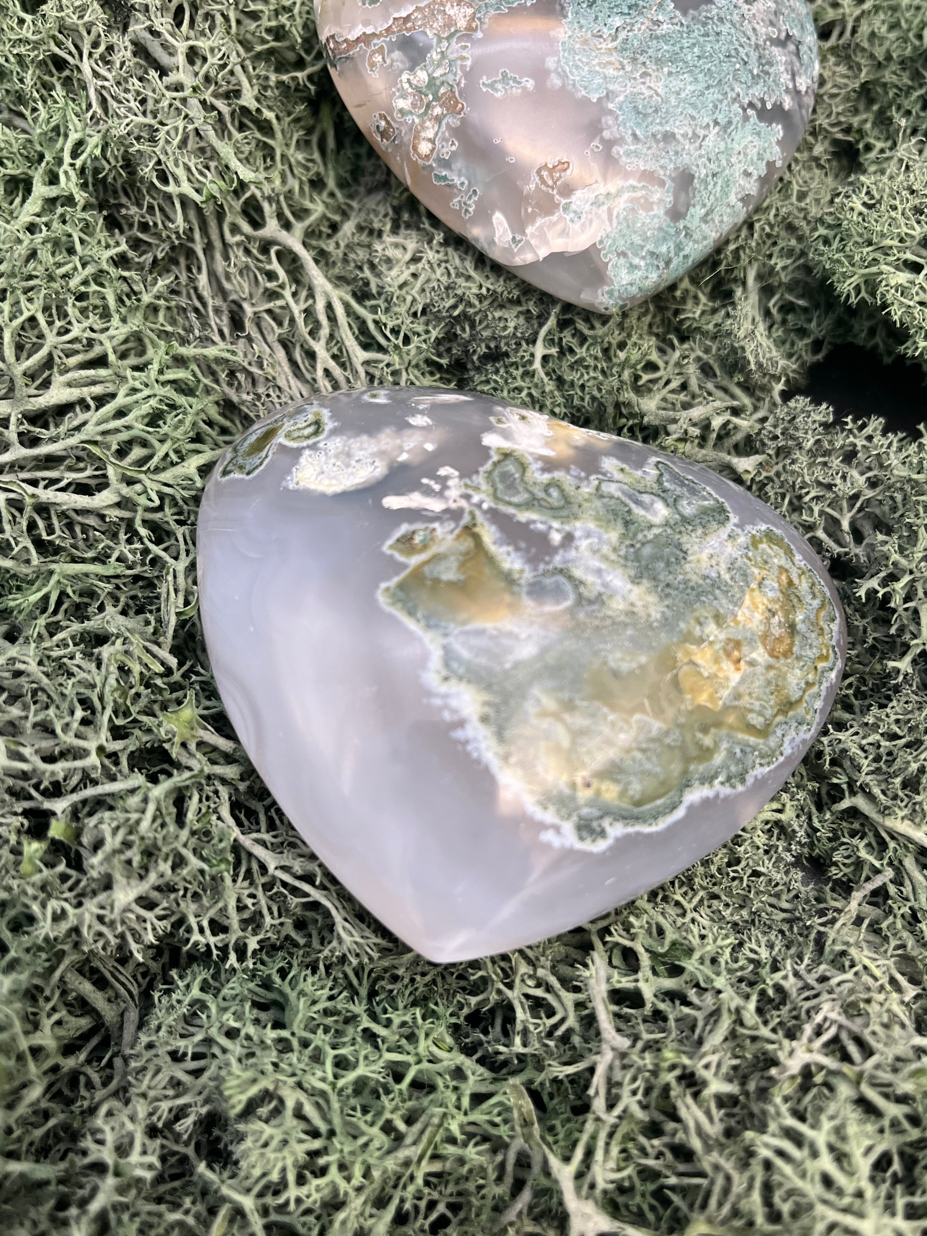 Deko: Herz aus Moosachat (Handschmeichler) (100-200g) - crystal paradise