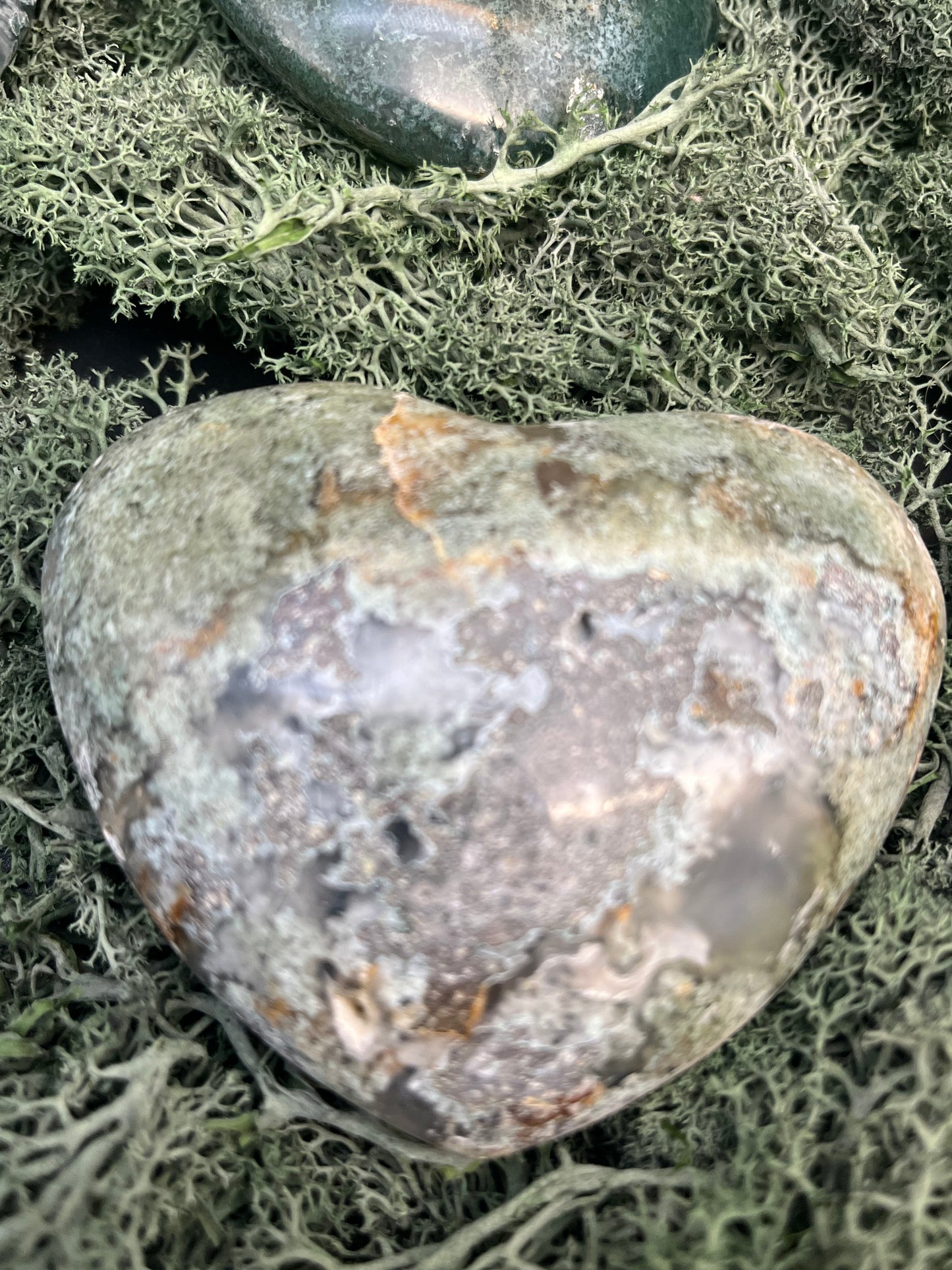 Deko: Herz aus Moosachat (Handschmeichler) (100-200g) - crystal paradise
