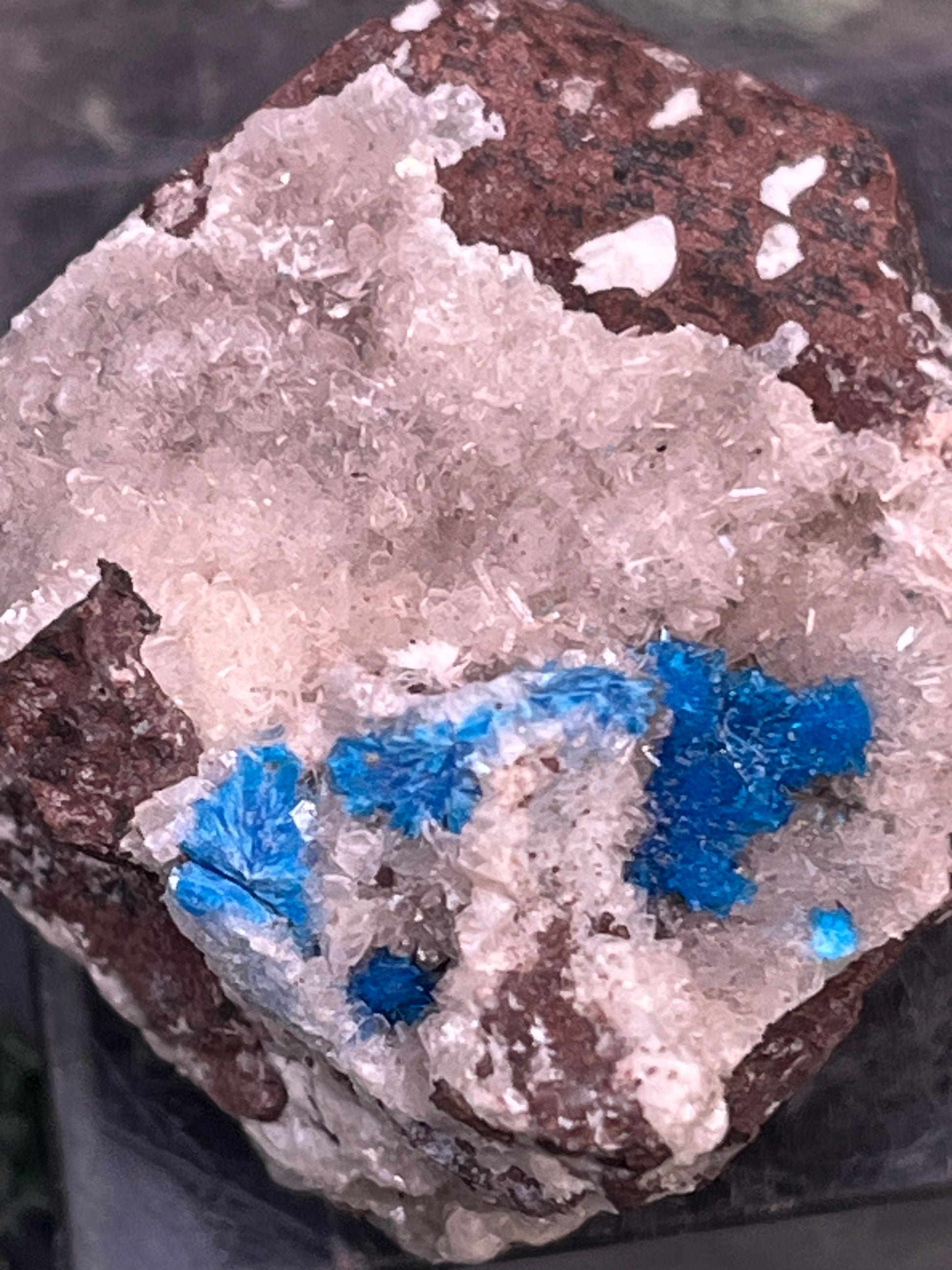 Canvansit auf Stilbit aus Poonah Indien (34g) - Stufe - crystal paradise