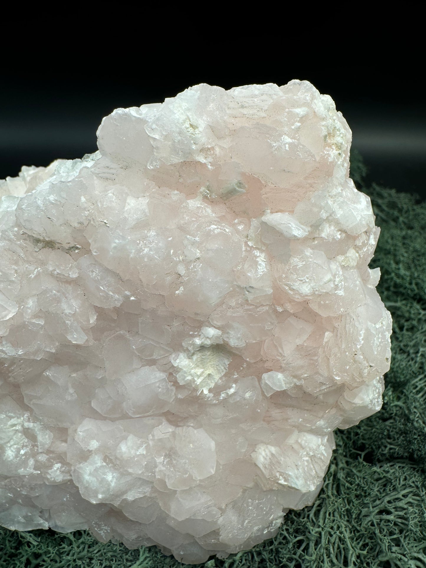 Pink Calcit Großstufe (UV Reaktiv) (1775g)- rundherum schöne Kristallstruktur - crystal paradise