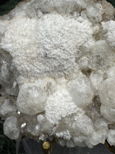 Okenit auf Apophyllit Cluster (Stufe) aus Indien (102g) - viele Kristalle, flach - crystal paradise