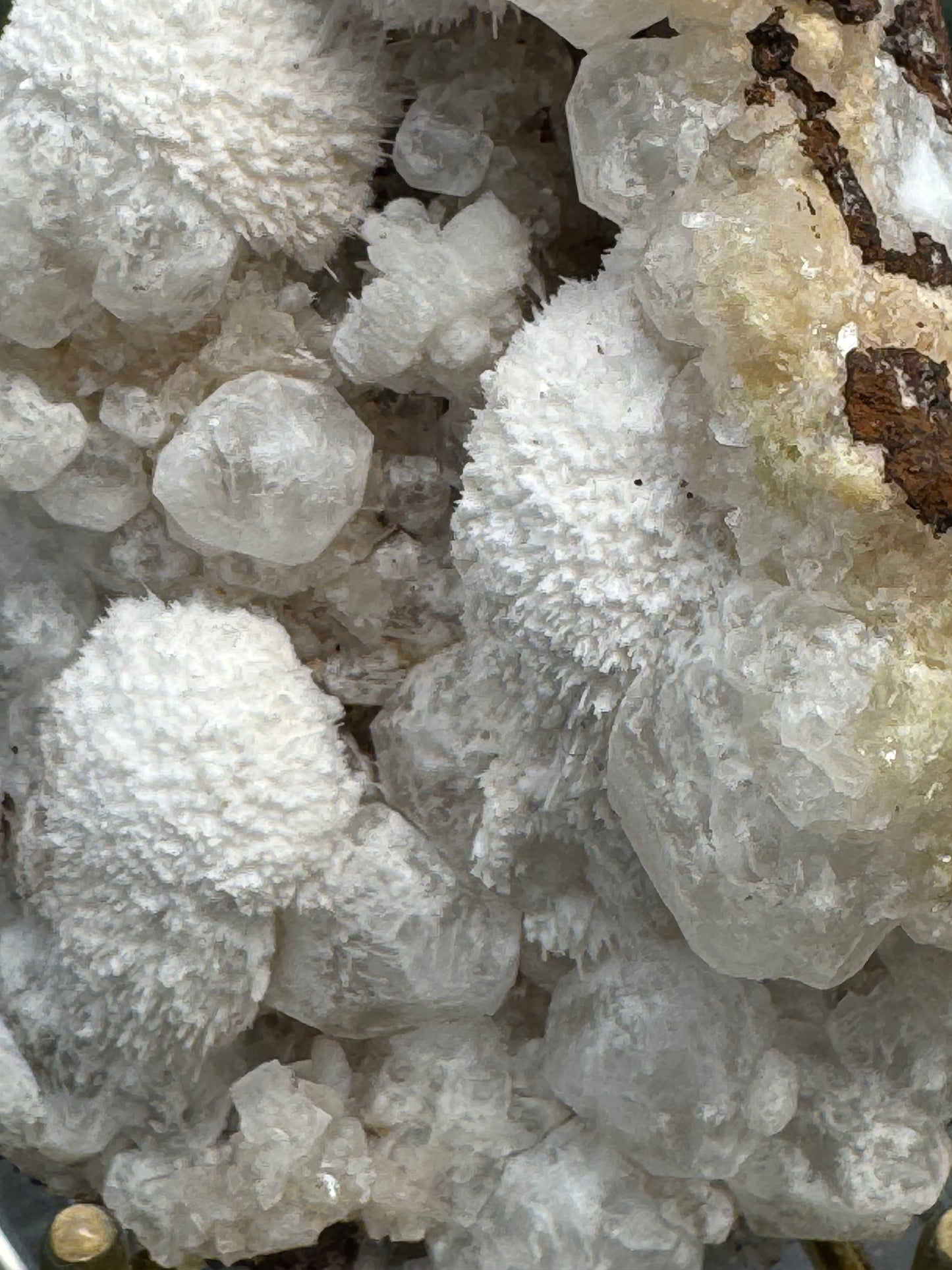 Okenit auf Apophyllit Cluster (Stufe) aus Indien (189g) - schöne Okenit Kristalle - crystal paradise