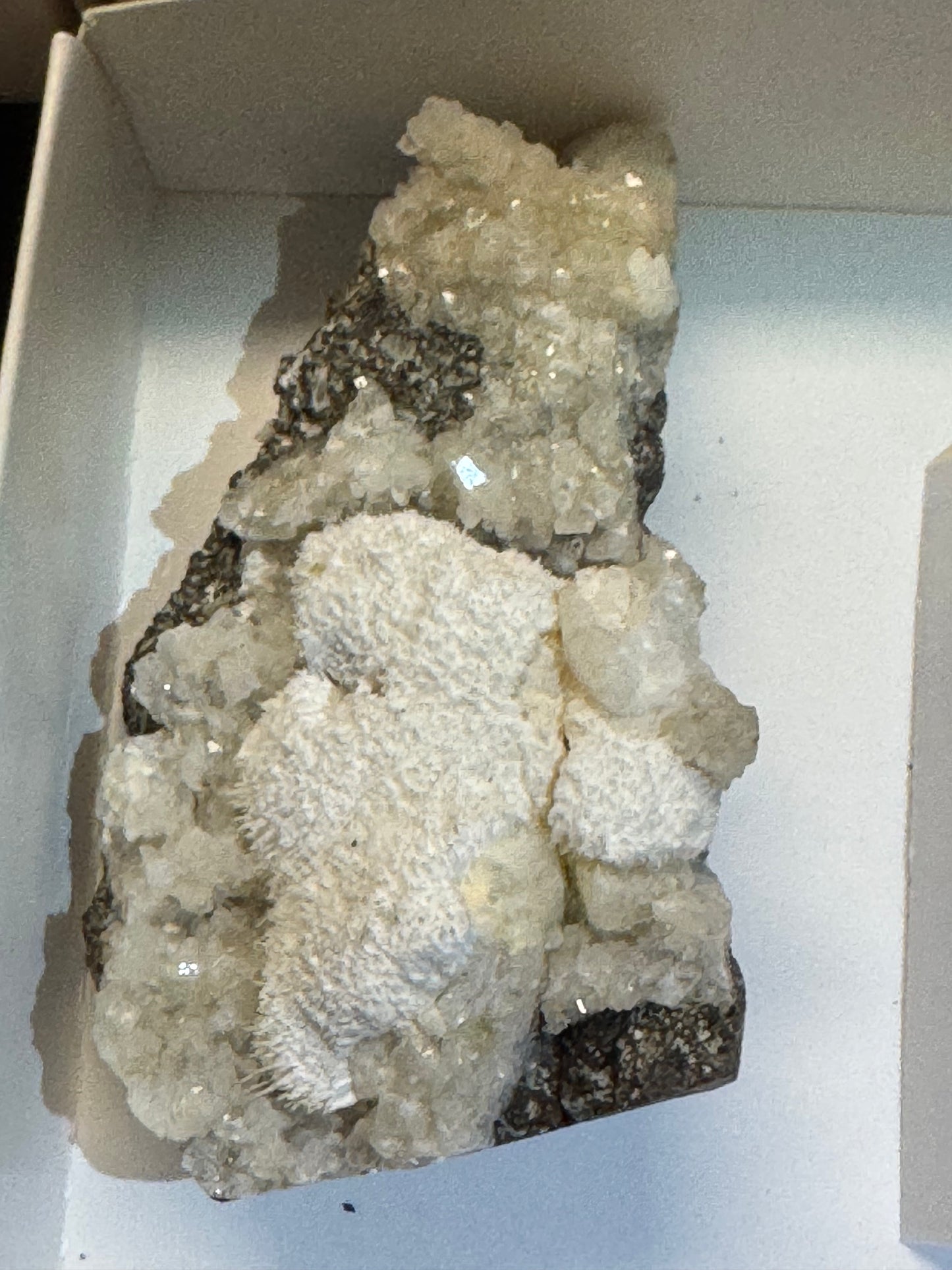 Okenit auf Apophyllit Cluster (Stufen) aus Indien- verschiedene Größen - 1 Stück - crystal paradise