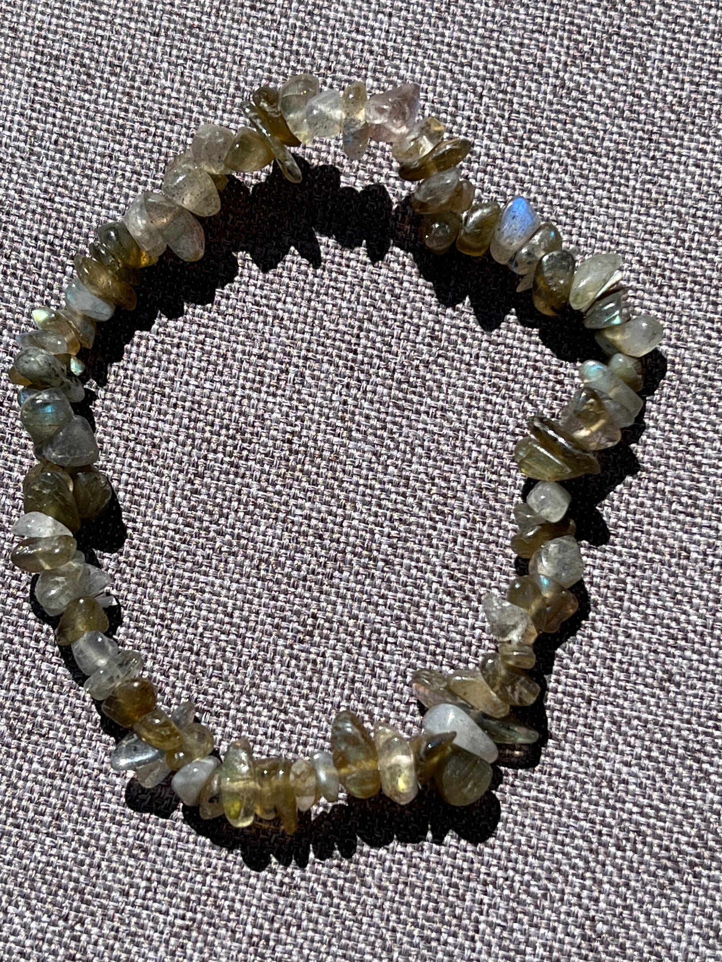 Armband aus Labradorit-Chipstone-Perlen - 10 Stück - crystal paradise