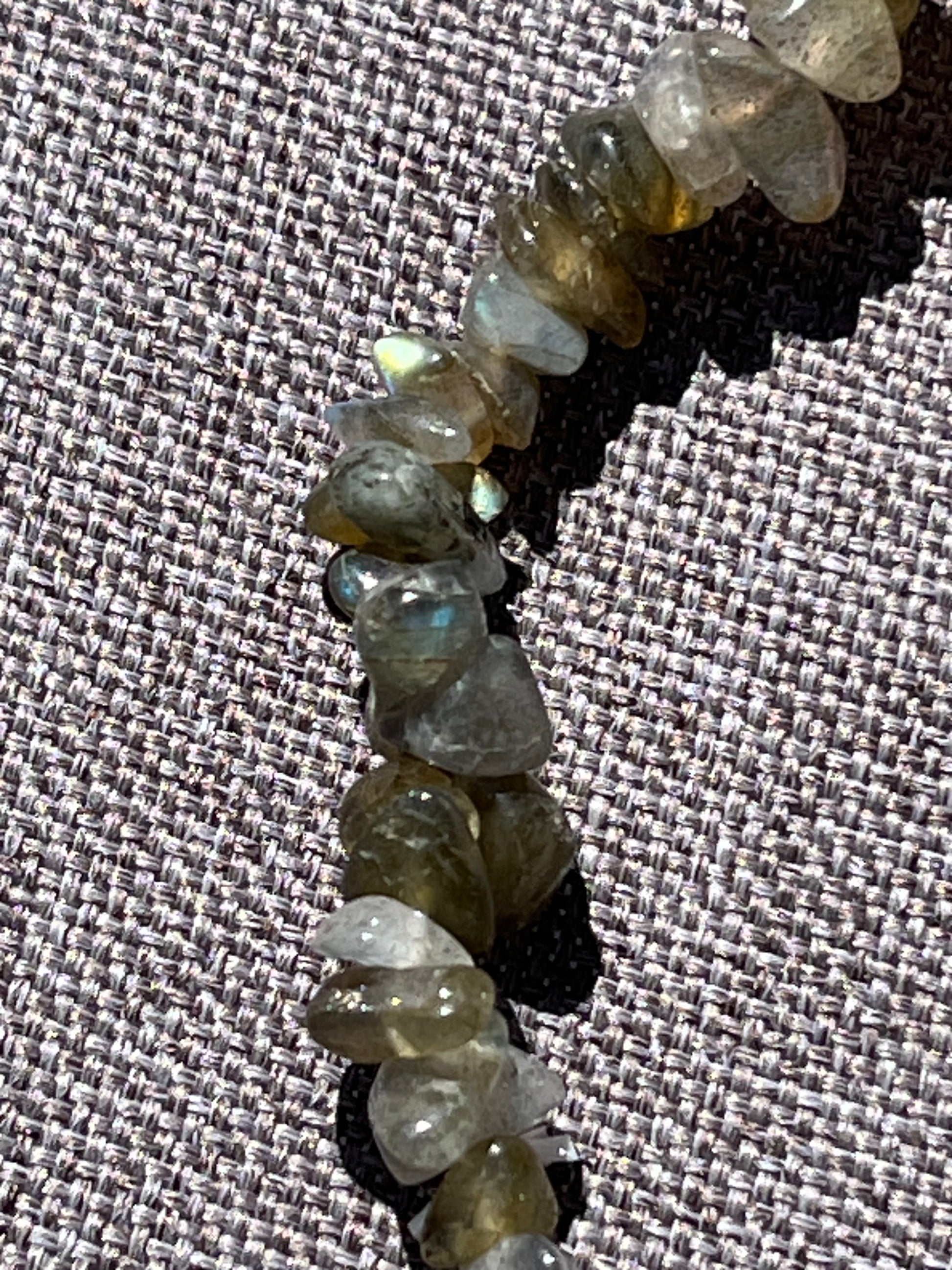 Armband aus Labradorit-Chipstone-Perlen  - 1 Stück - crystal paradise