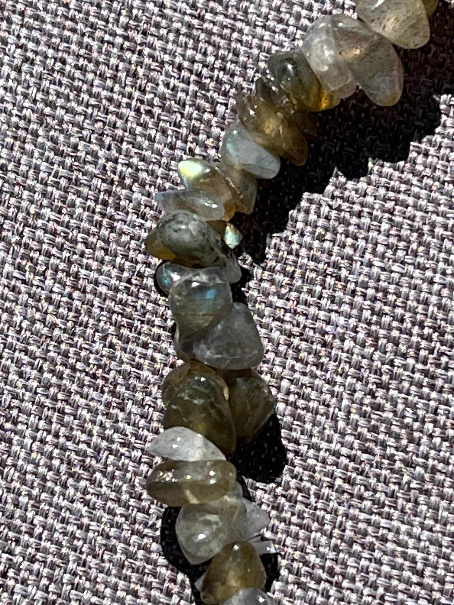 Armband aus Labradorit-Chipstone-Perlen - 10 Stück - crystal paradise