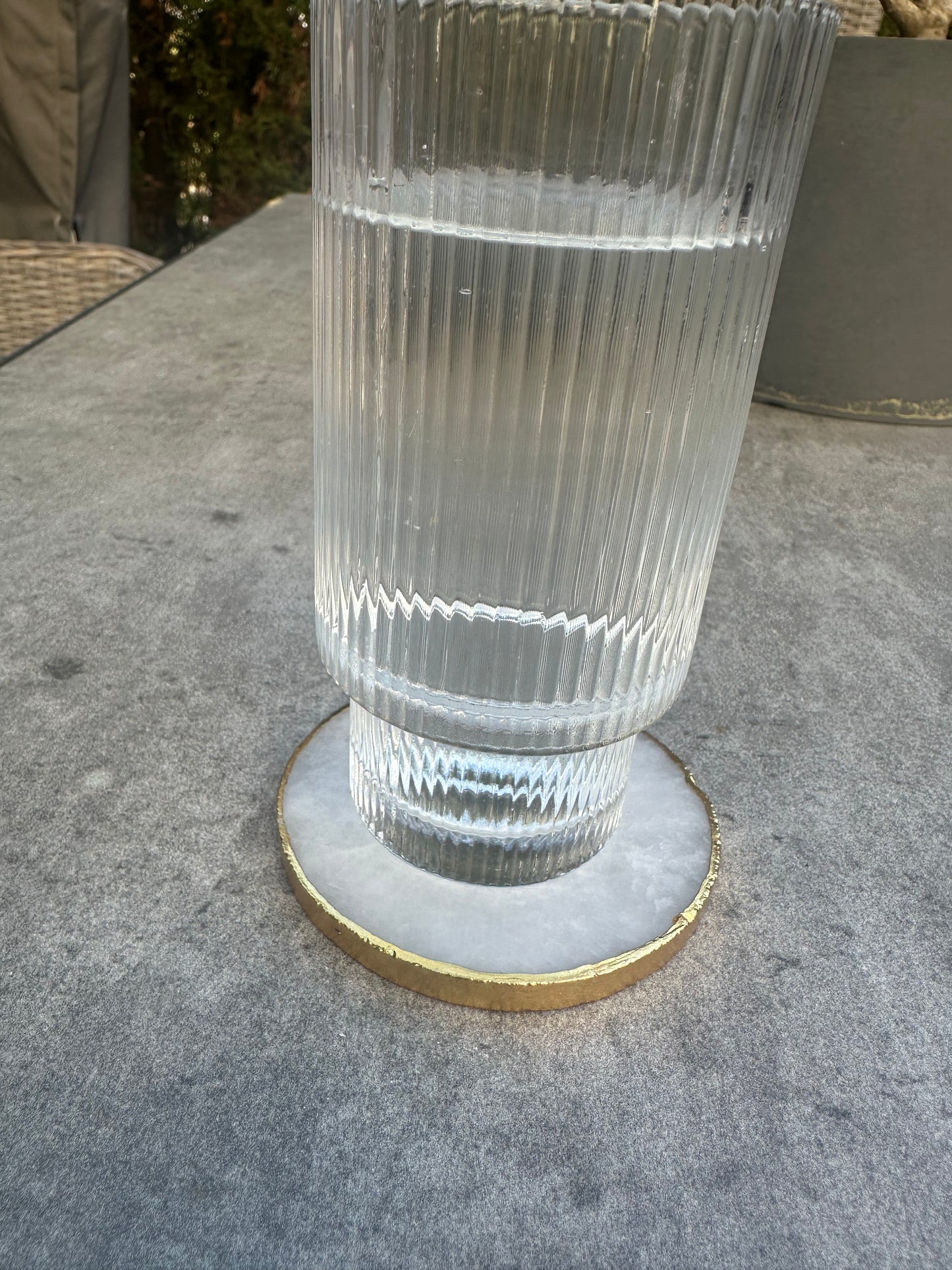 Achatscheibe weiß mit Goldrand - ca. 10 cm Durchmesser (Sammlerstück oder Untersetzer) - crystal paradise