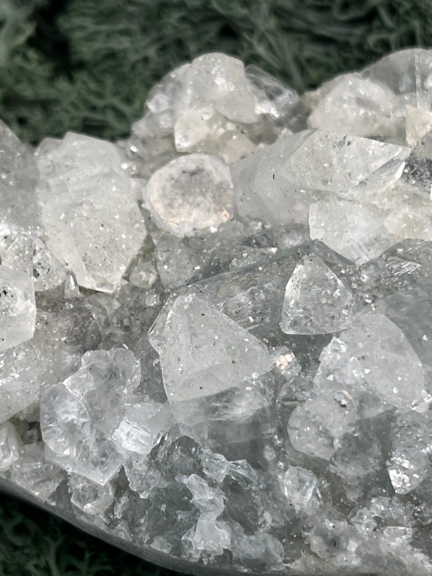 Apophyllit Handstufe aus Indien (367g) - schöne grosse Kristalle - crystal paradise