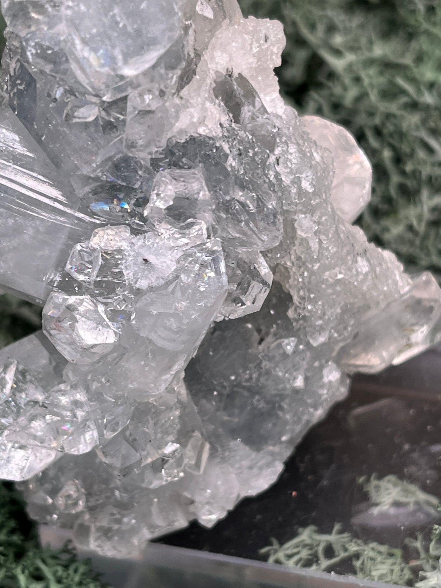 Apophyllit Handstufe aus Indien (152g) - schöne grosse Kristalle - crystal paradise